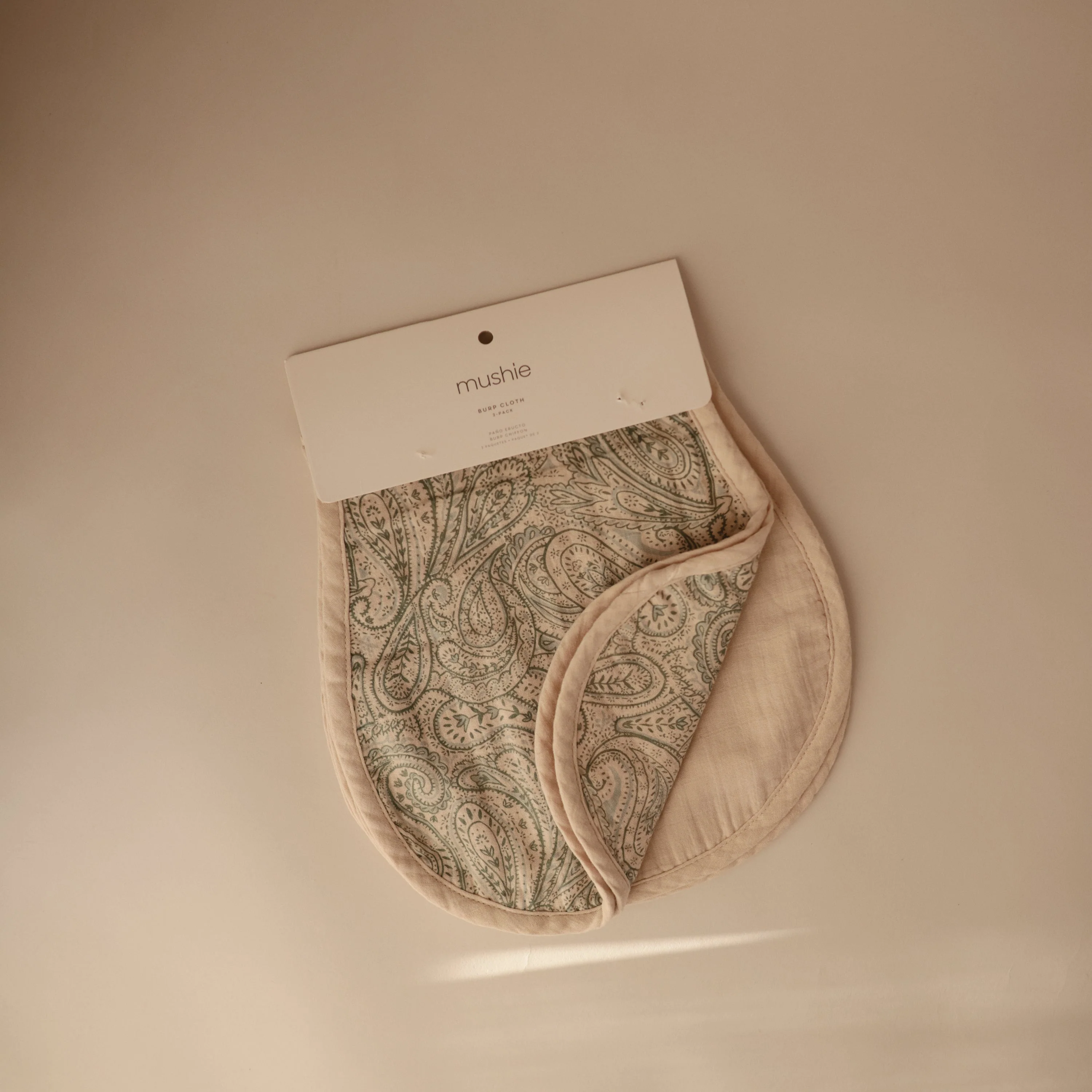 Mushie Organic Cotton Muslin Burp Cloth 2-Pack - Image 45
