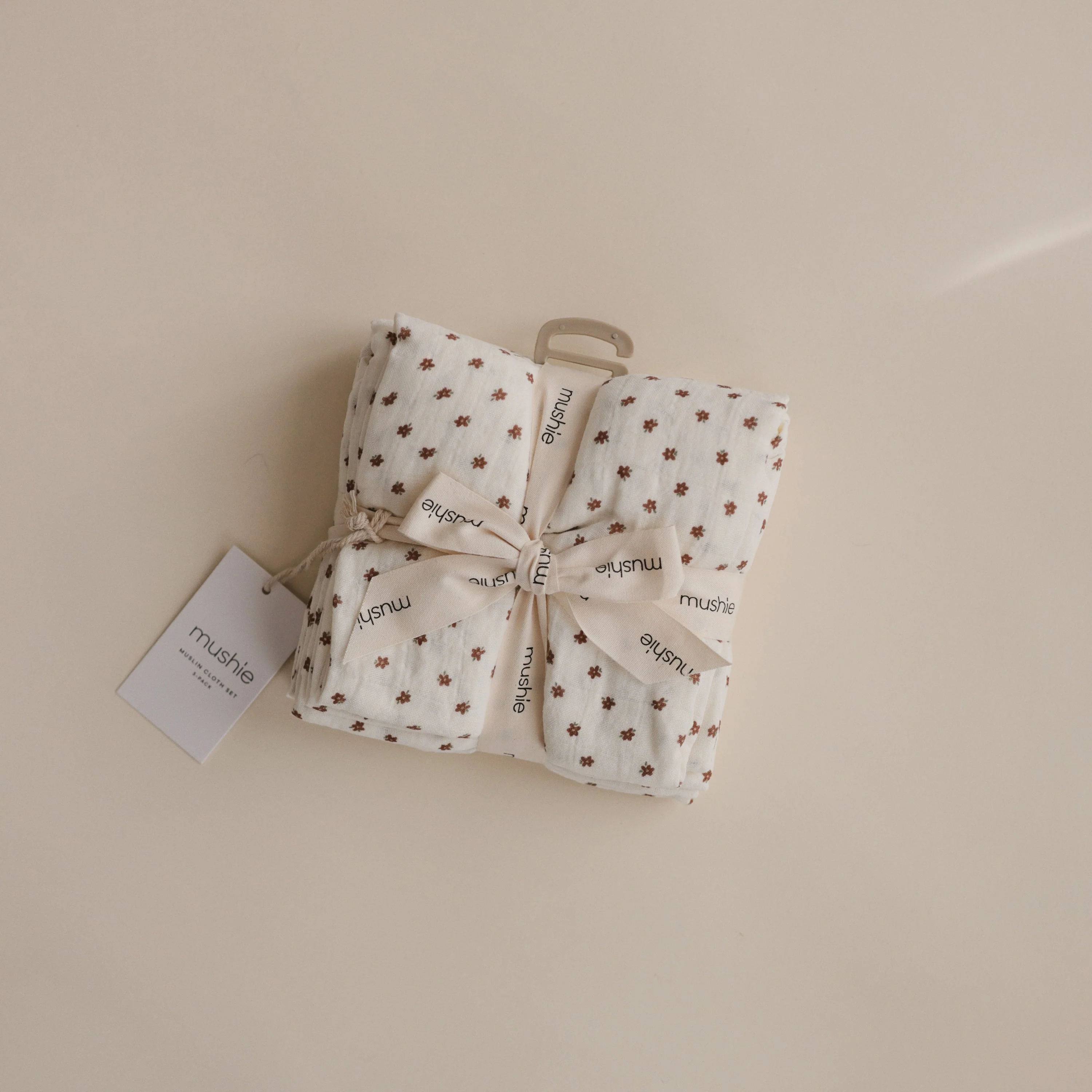 Mushie Organic Cotton Muslin Cloths 3-Pack - Image 46