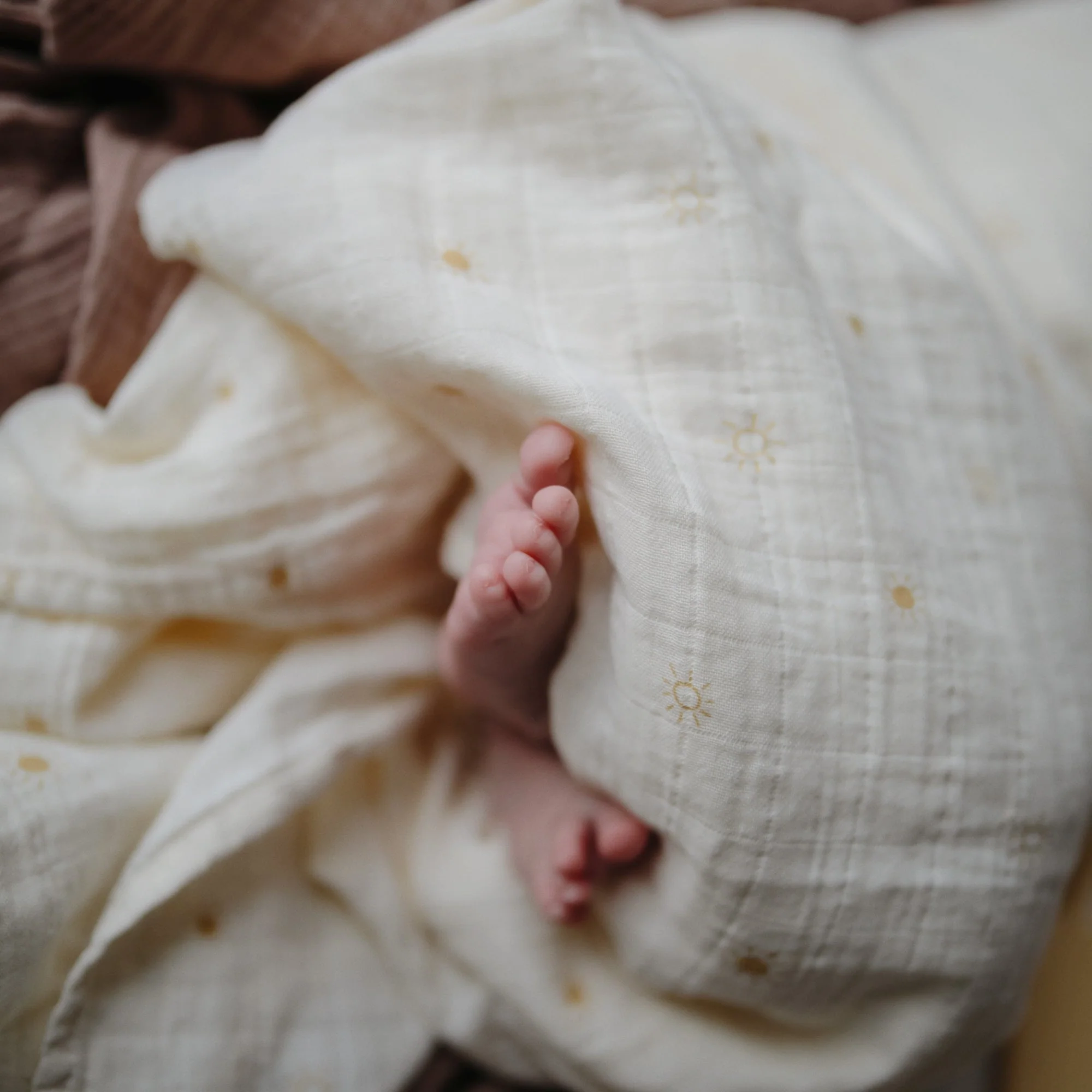 Mushie Organic Cotton Muslin Swaddle Blanket - Image 100