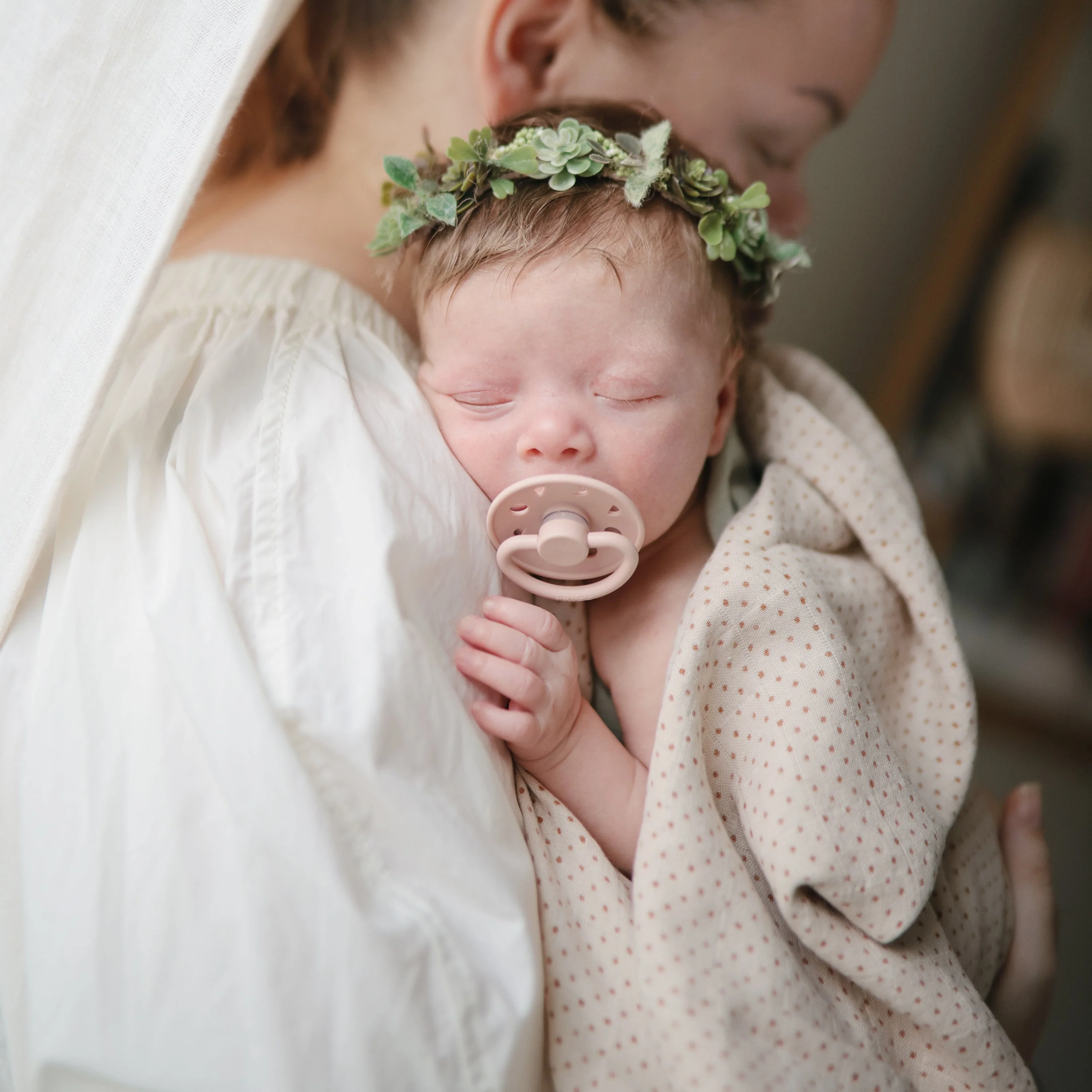 Mushie Organic Cotton Muslin Swaddle Blanket - Image 109