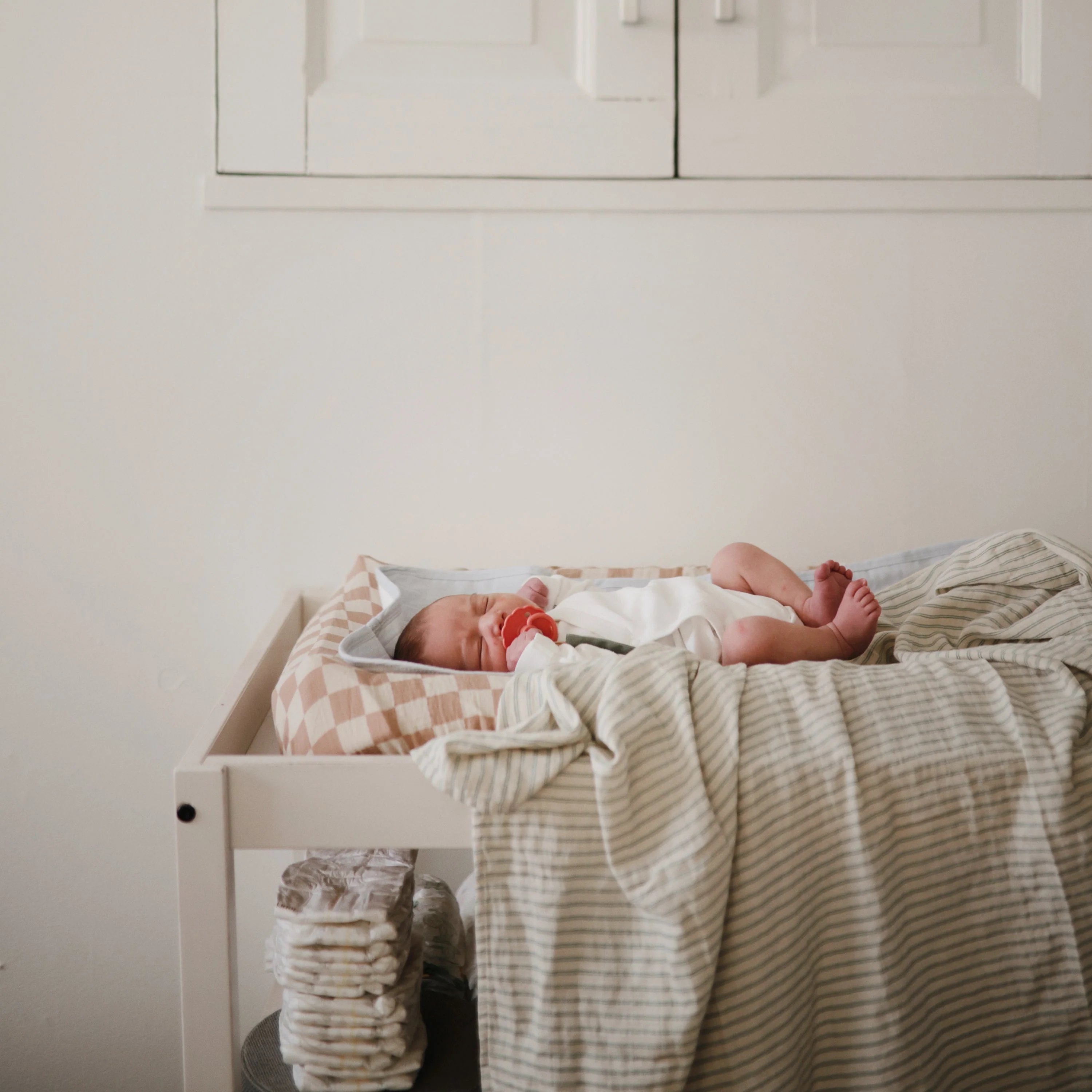Mushie Organic Cotton Muslin Swaddle Blanket - Image 110