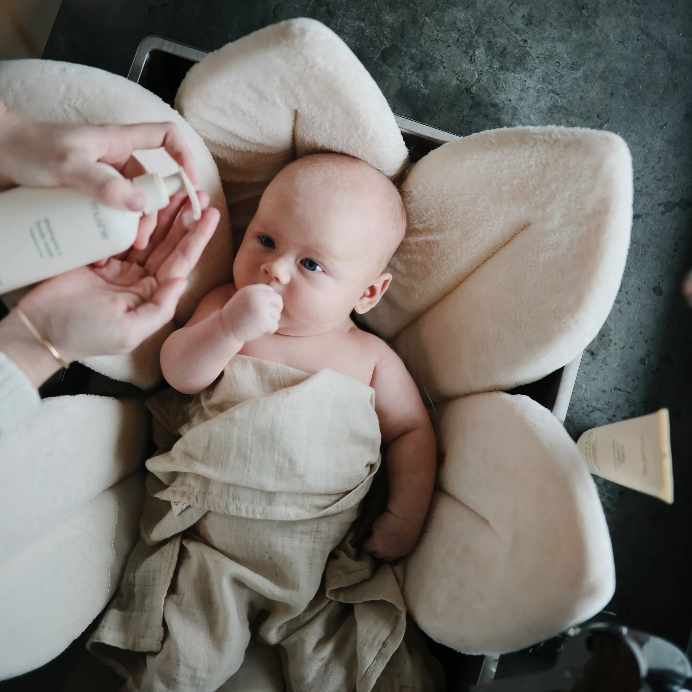 Mushie Organic Cotton Muslin Swaddle Blanket - Image 111