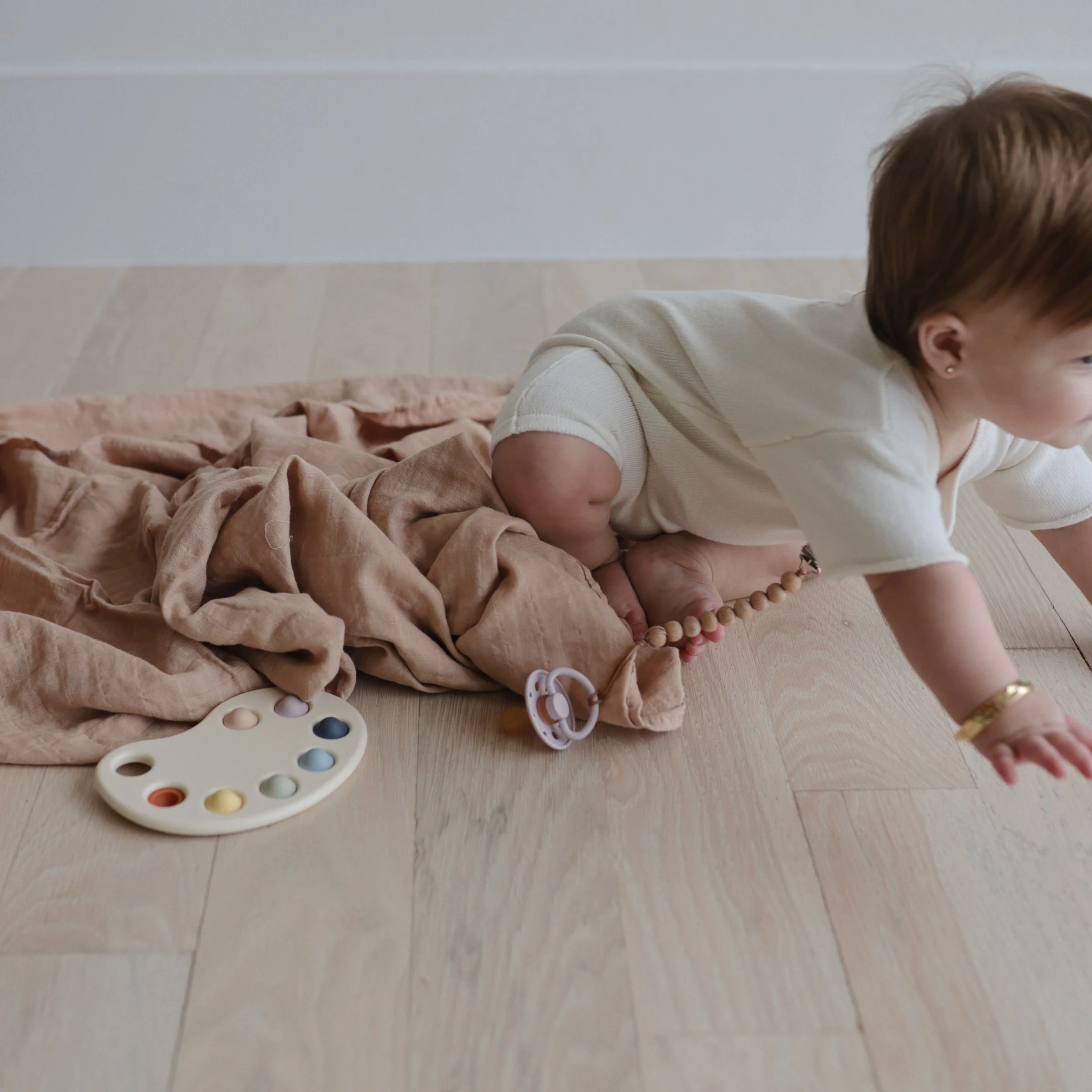 Mushie Organic Cotton Muslin Swaddle Blanket - Image 124