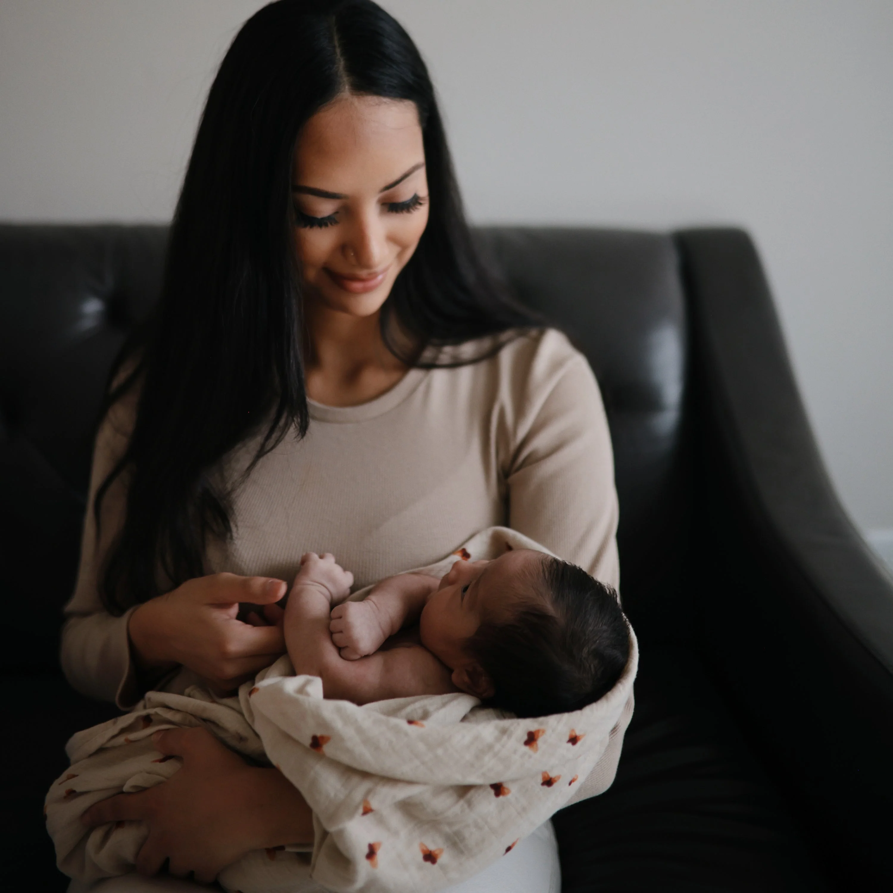 Mushie Organic Cotton Muslin Swaddle Blanket - Image 145