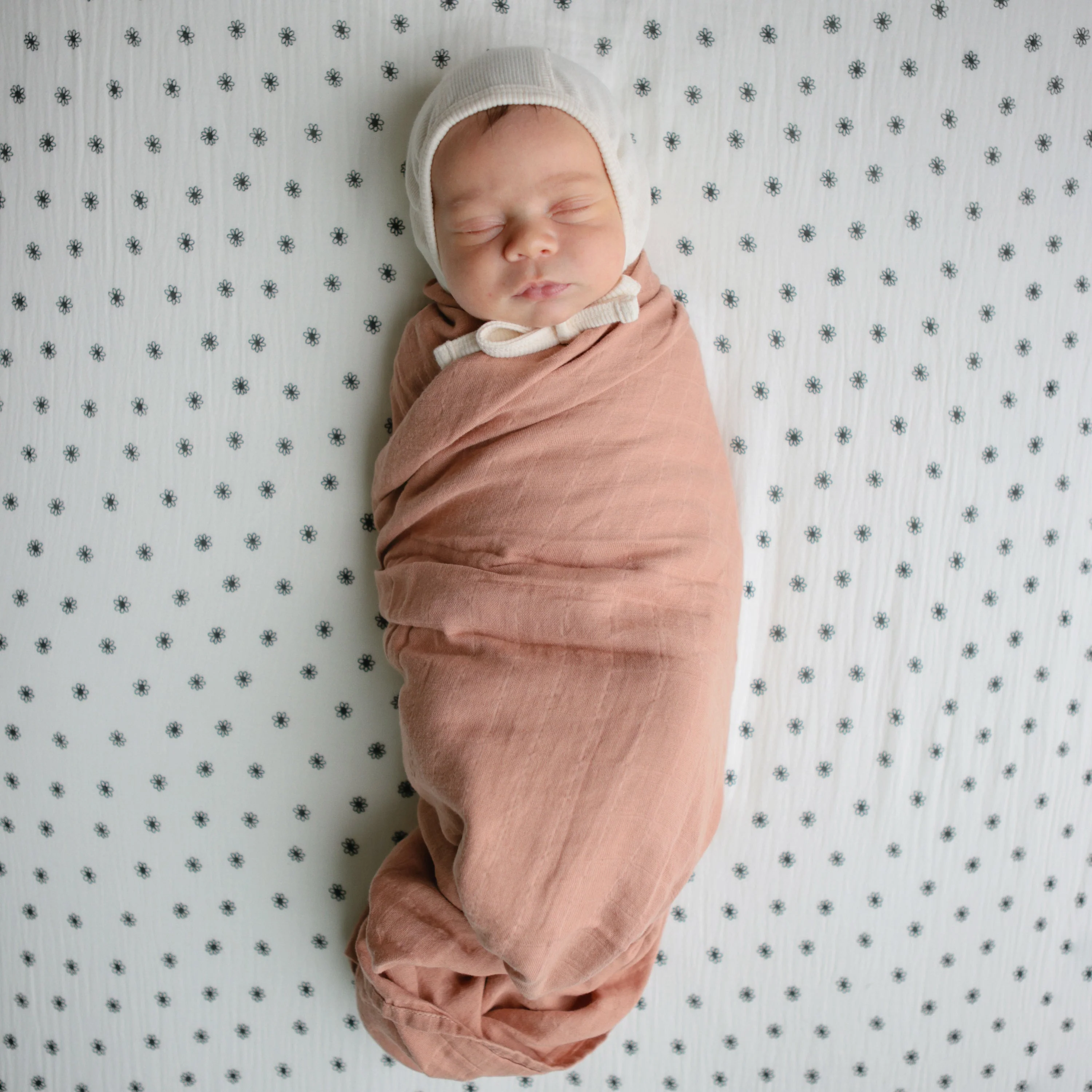 Mushie Organic Cotton Muslin Swaddle Blanket - Image 146