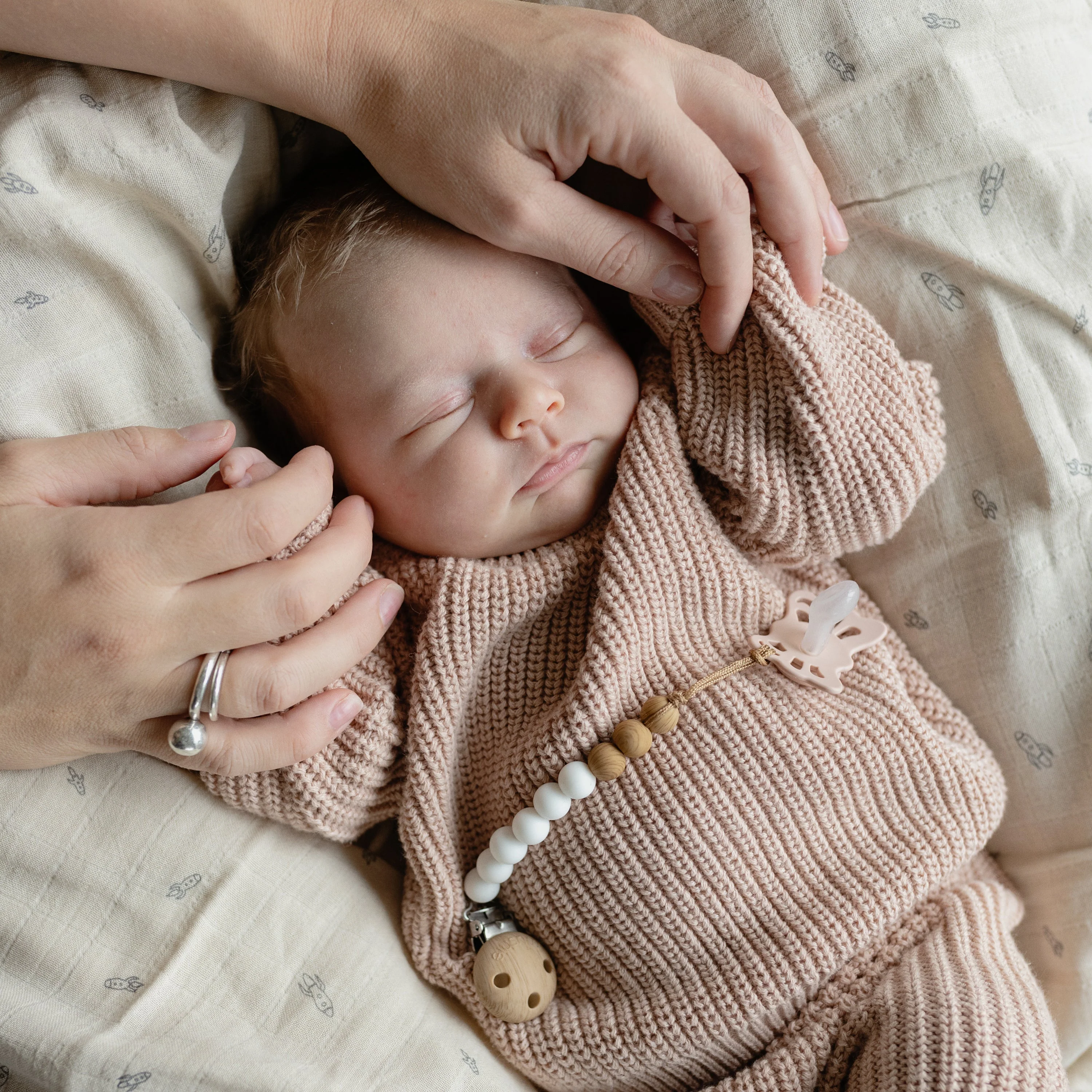 Mushie Organic Cotton Muslin Swaddle Blanket - Image 170
