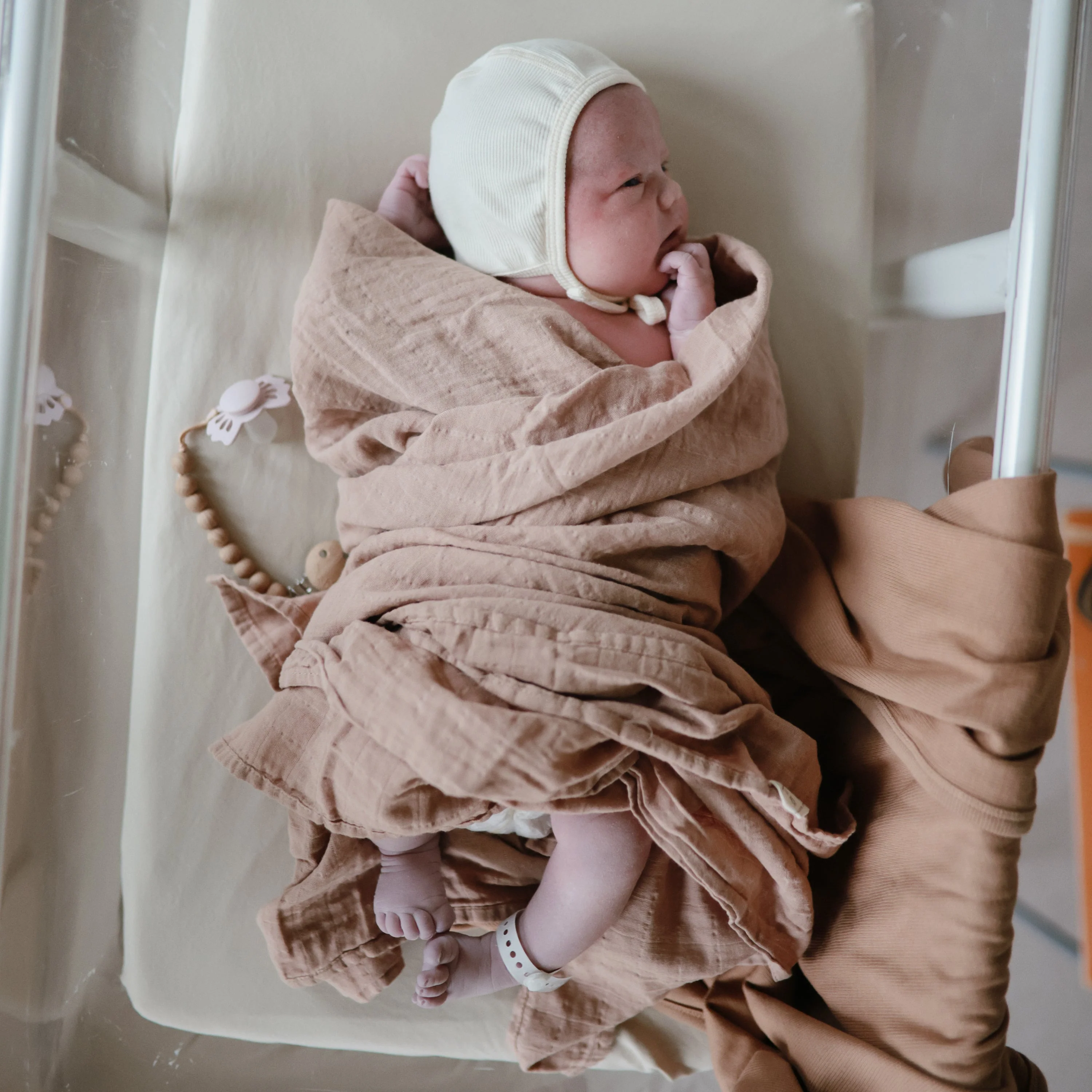 Mushie Organic Cotton Muslin Swaddle Blanket - Image 171