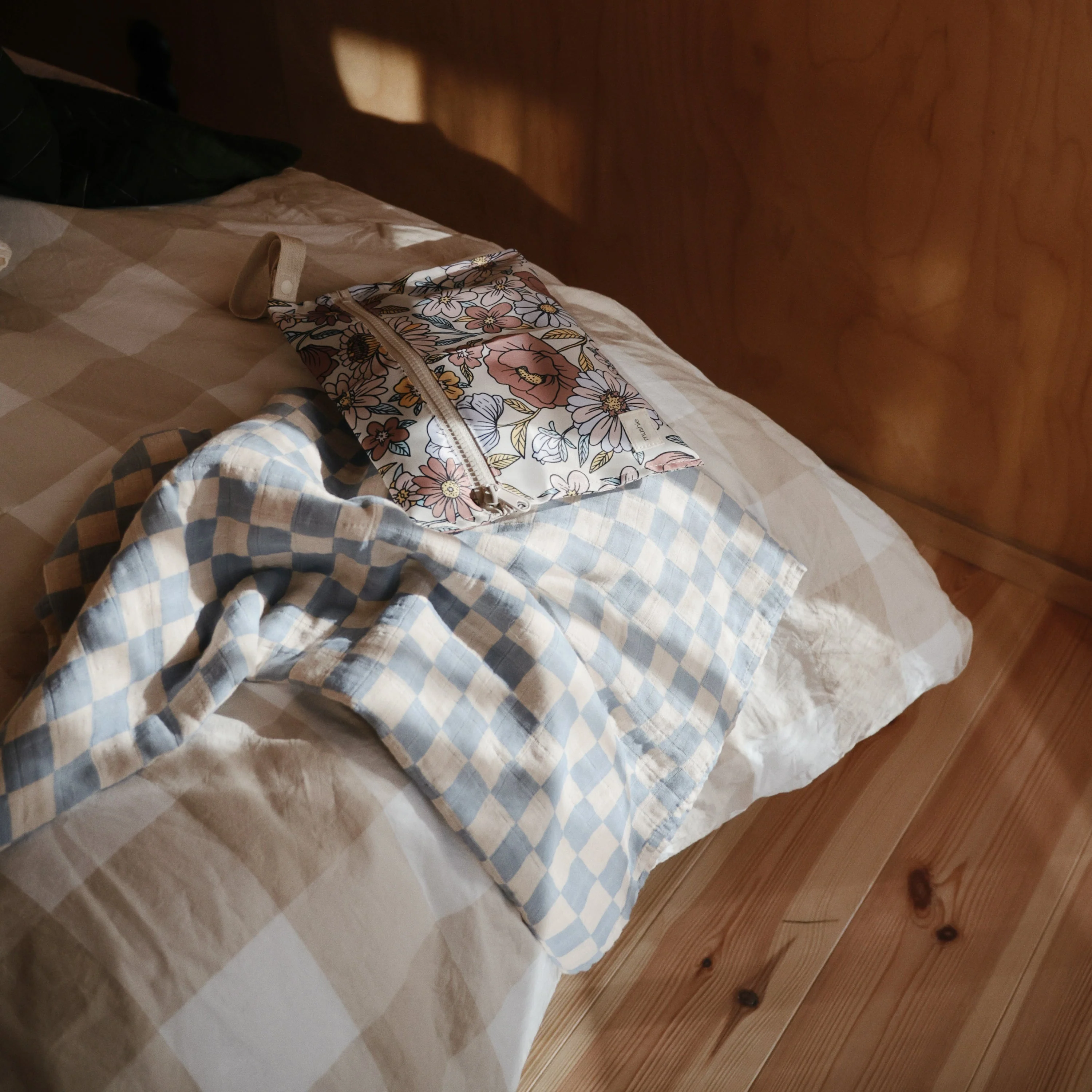 Mushie Organic Cotton Muslin Swaddle Blanket - Image 191