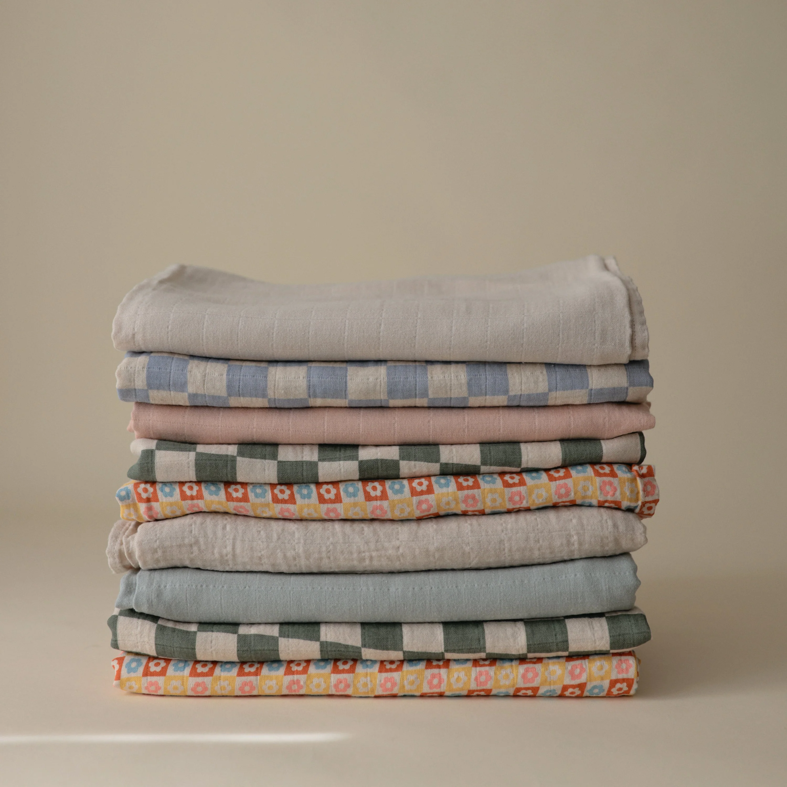 Mushie Organic Cotton Muslin Swaddle Blanket - Image 210