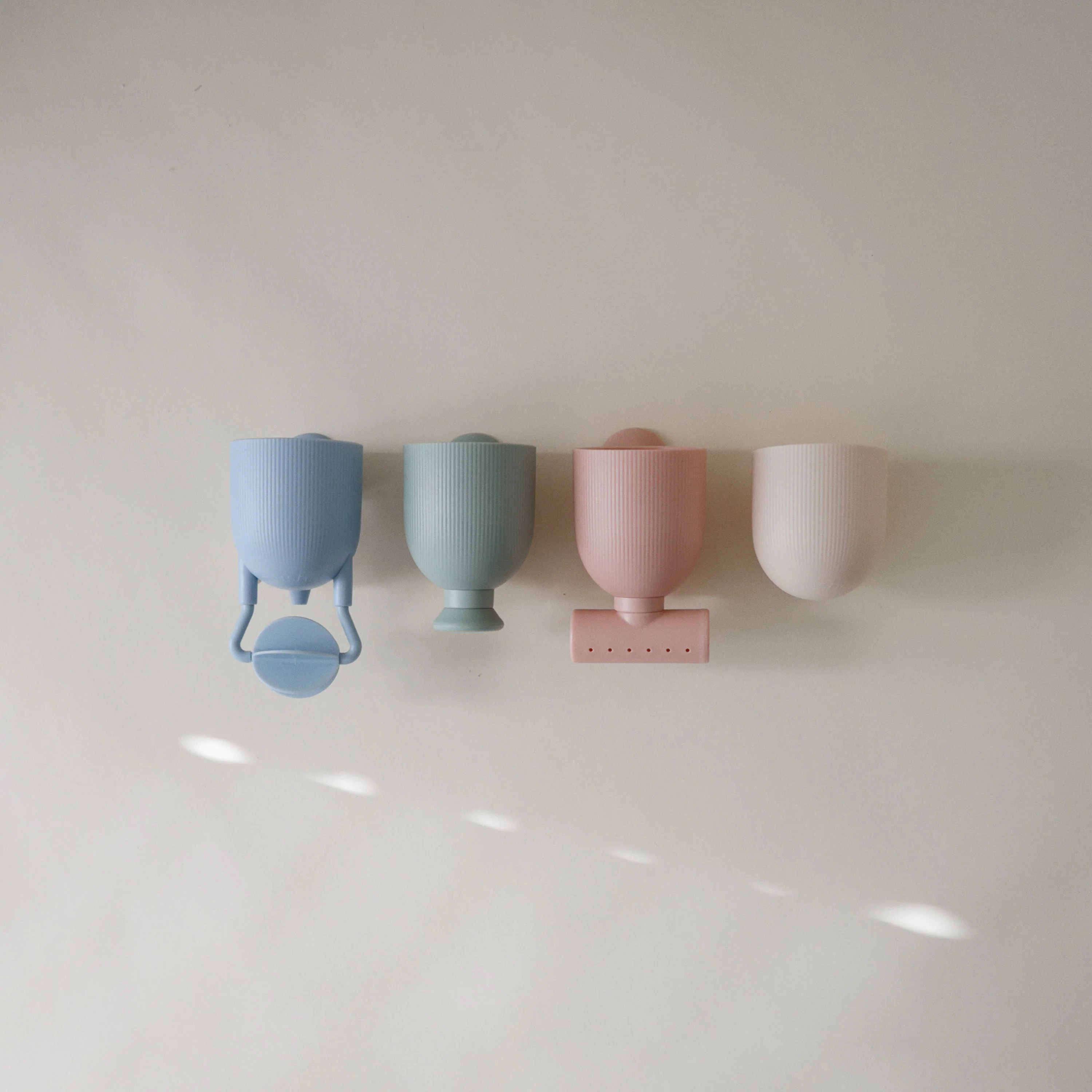 Mushie Pour and Play Bath Set - Image 3