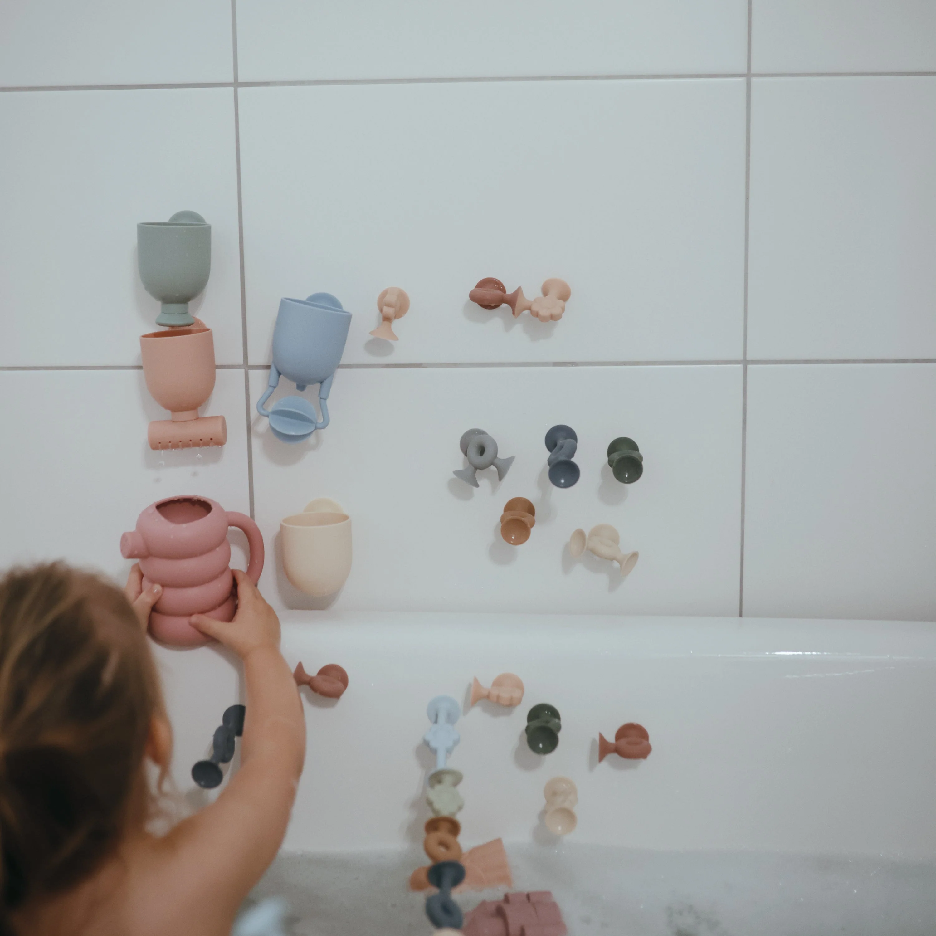 Mushie Pour and Play Bath Set - Image 4