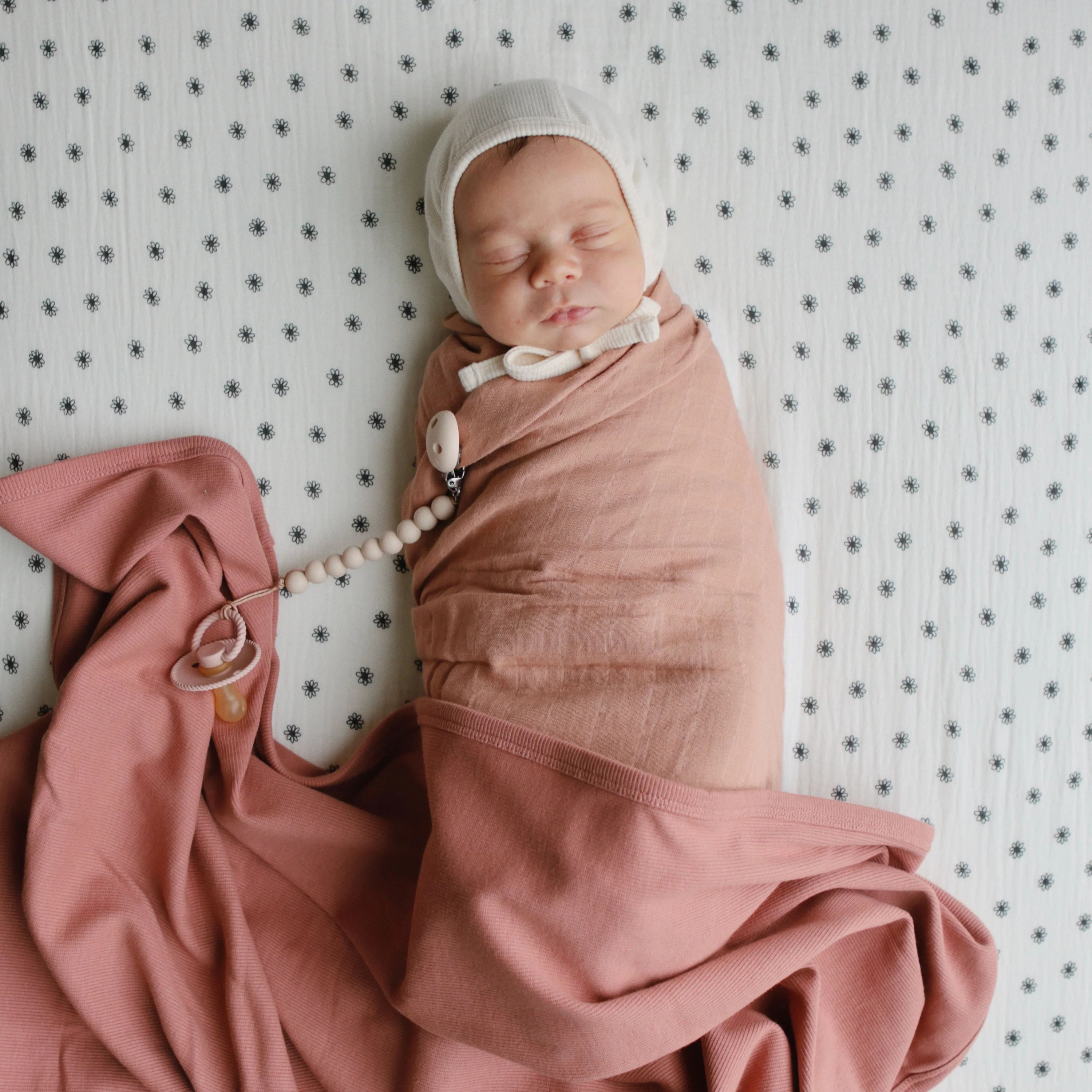 Mushie Ribbed Baby Blanket - Image 13