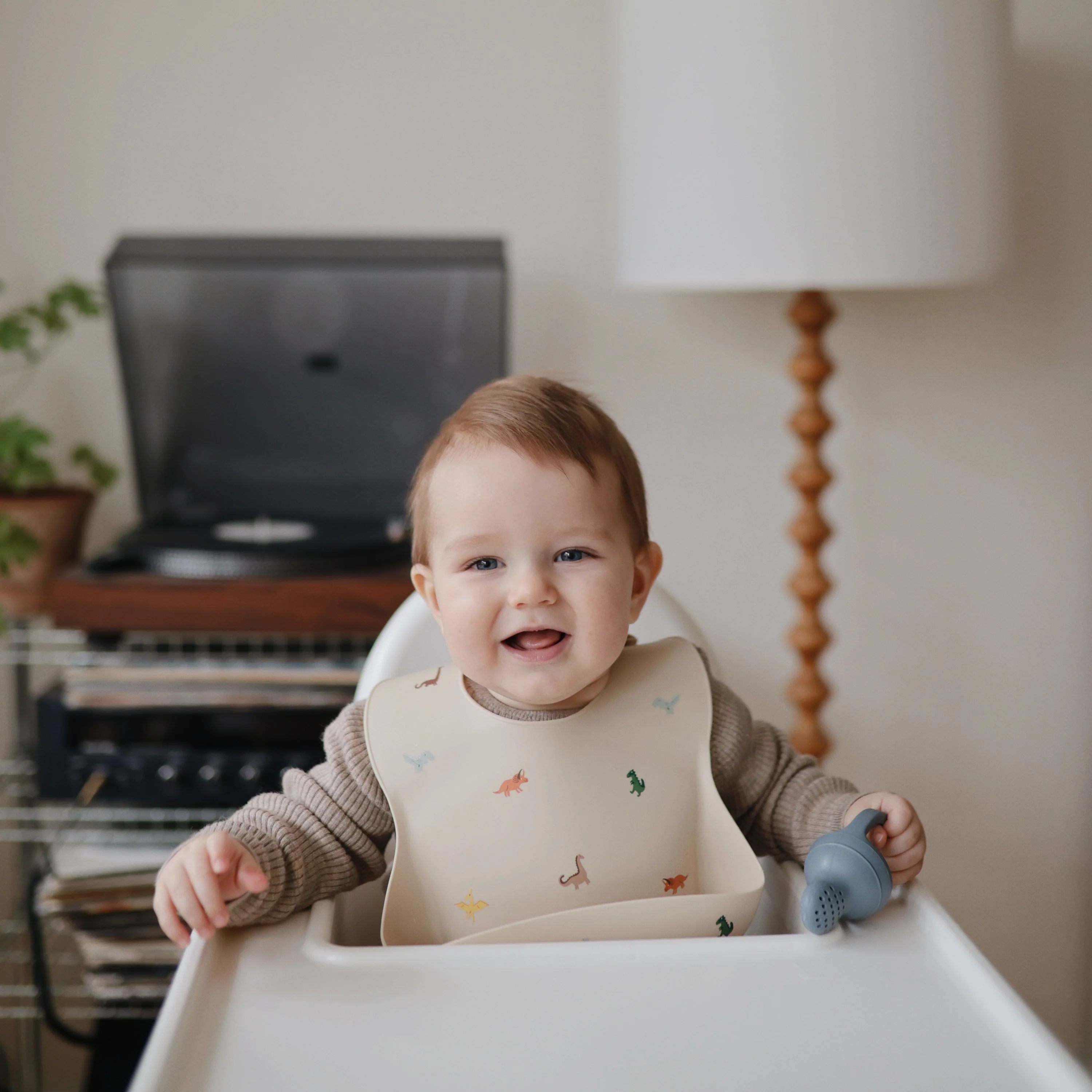 Mushie Silicone Baby Bib - Image 45