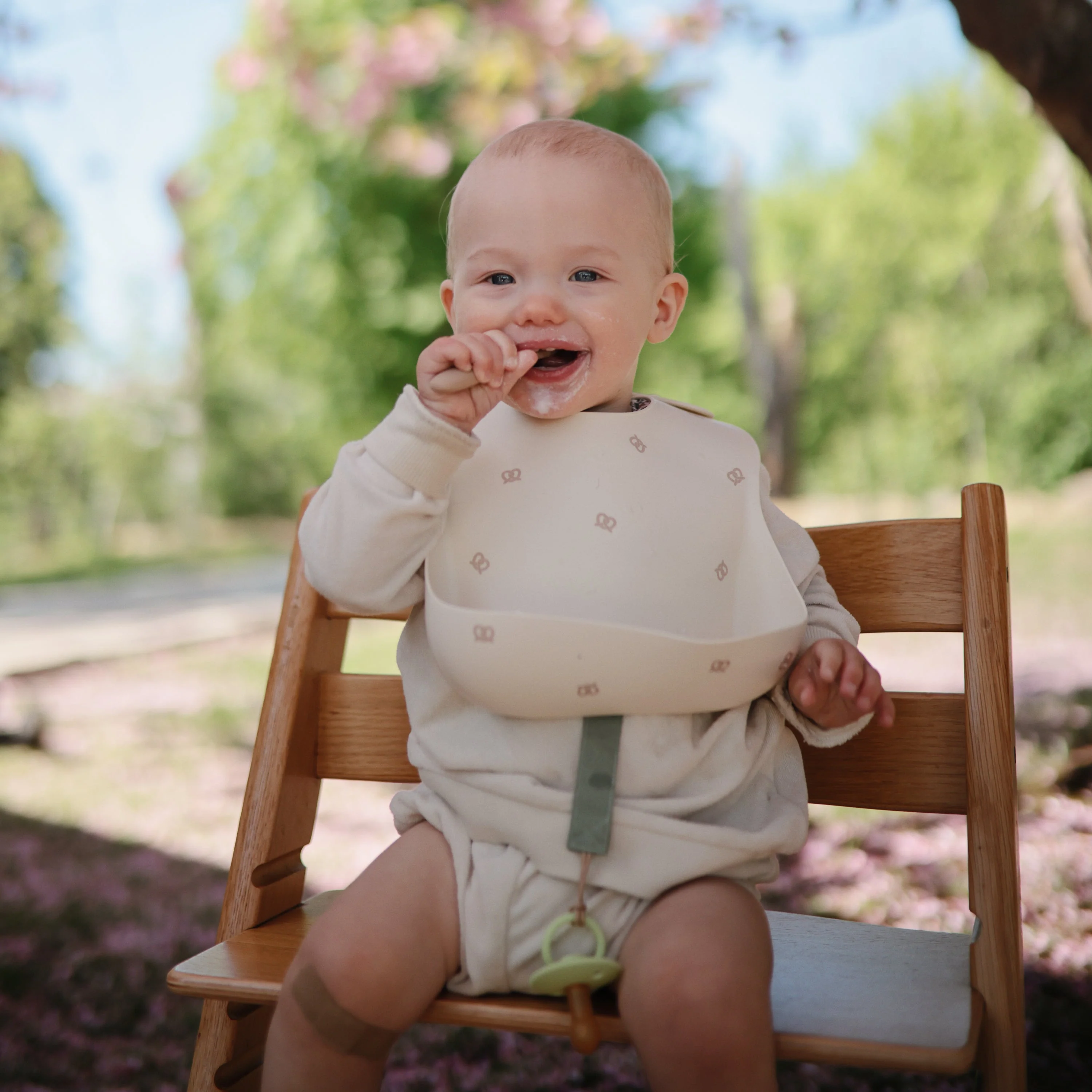 Mushie Silicone Baby Bib - Image 49