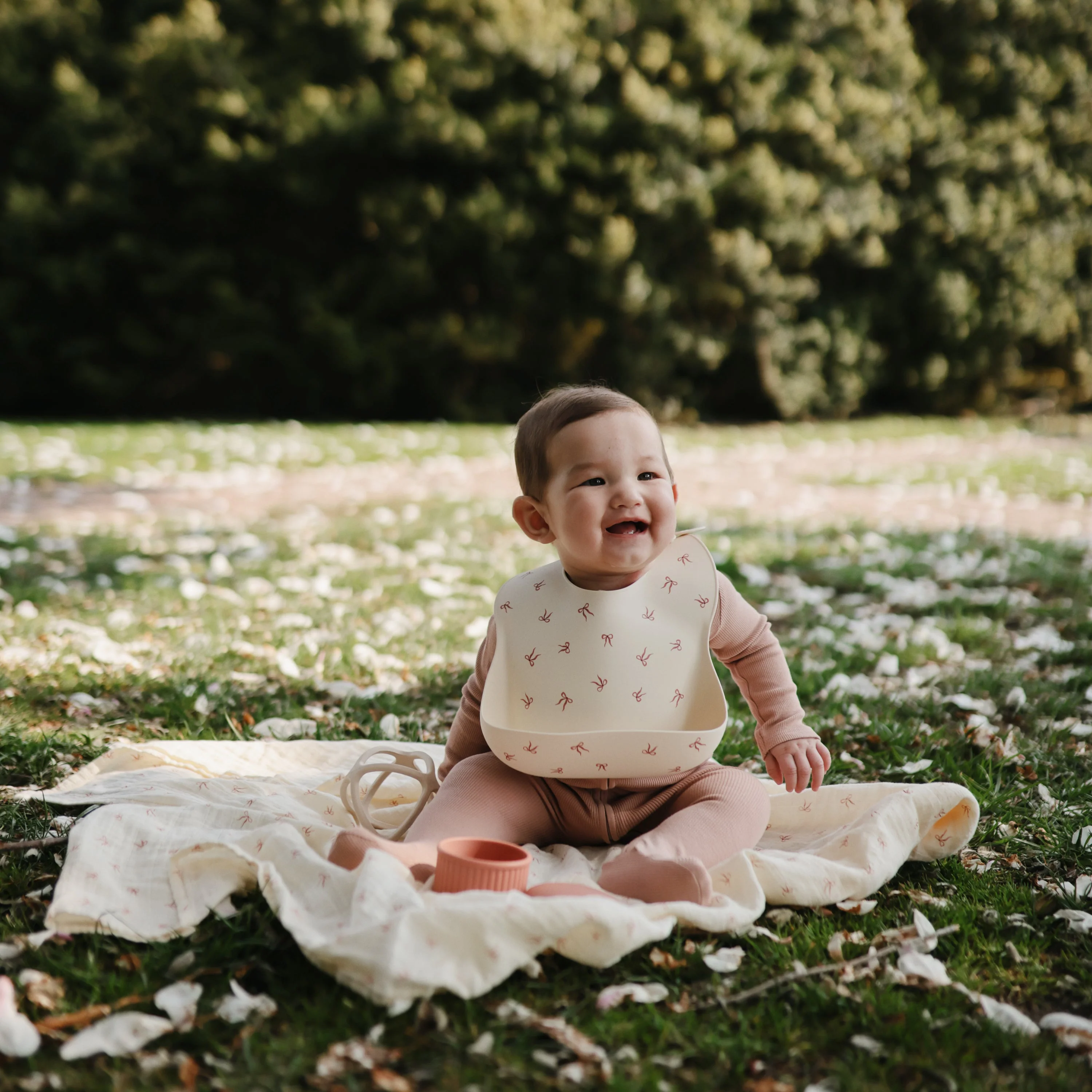 Mushie Silicone Baby Bib - Image 60