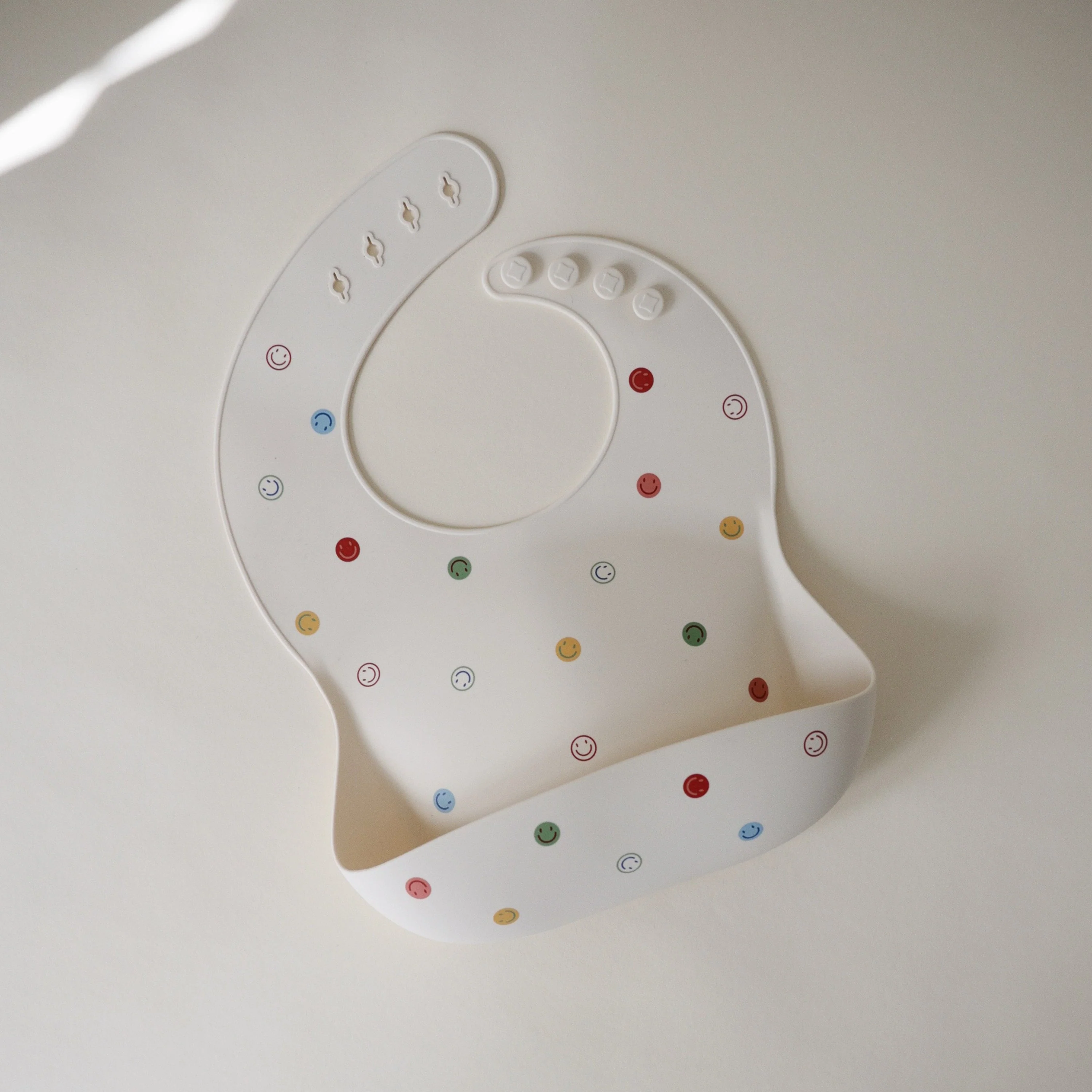 Mushie Silicone Baby Bib - Image 76