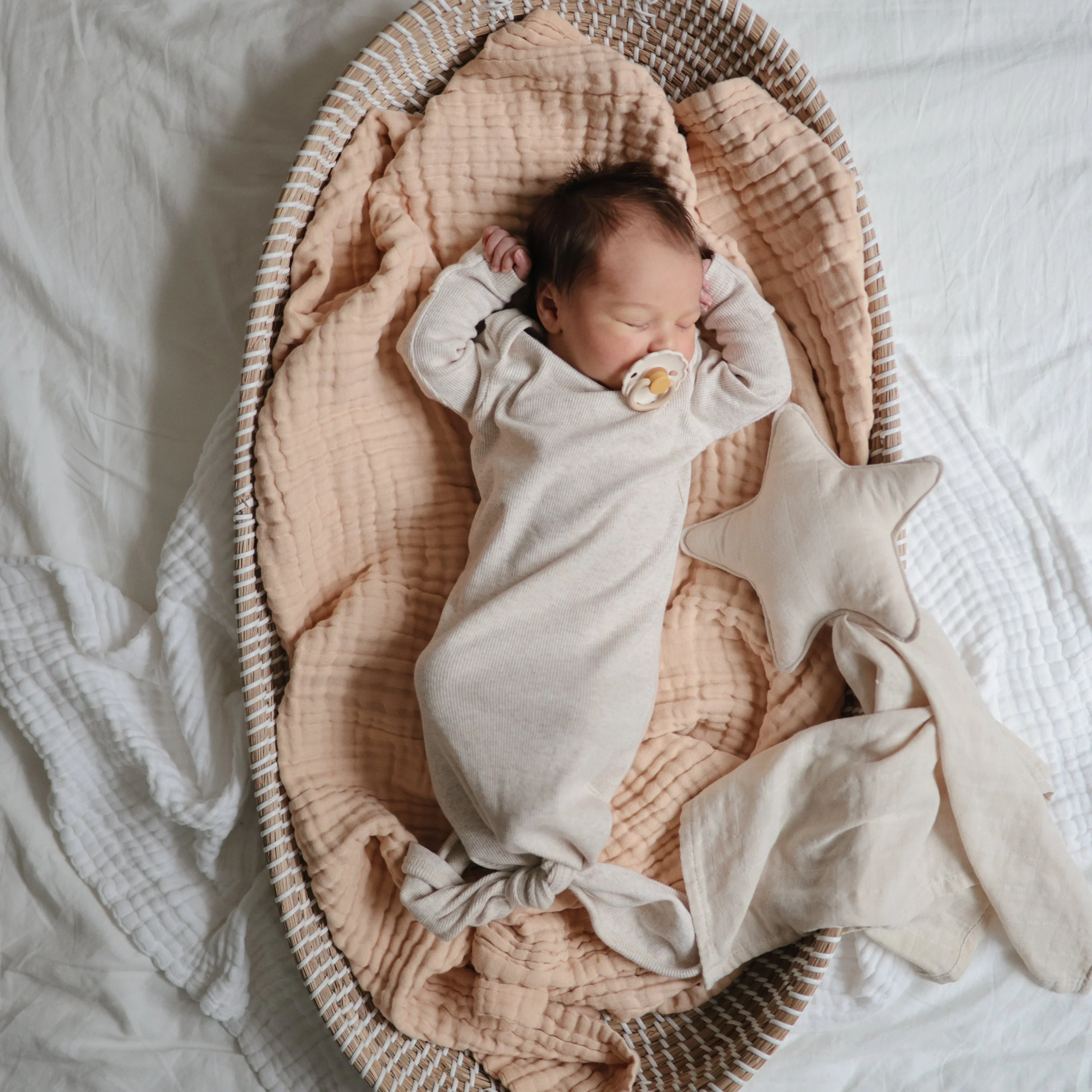 Mushie Star Lovey Blanket - Image 18