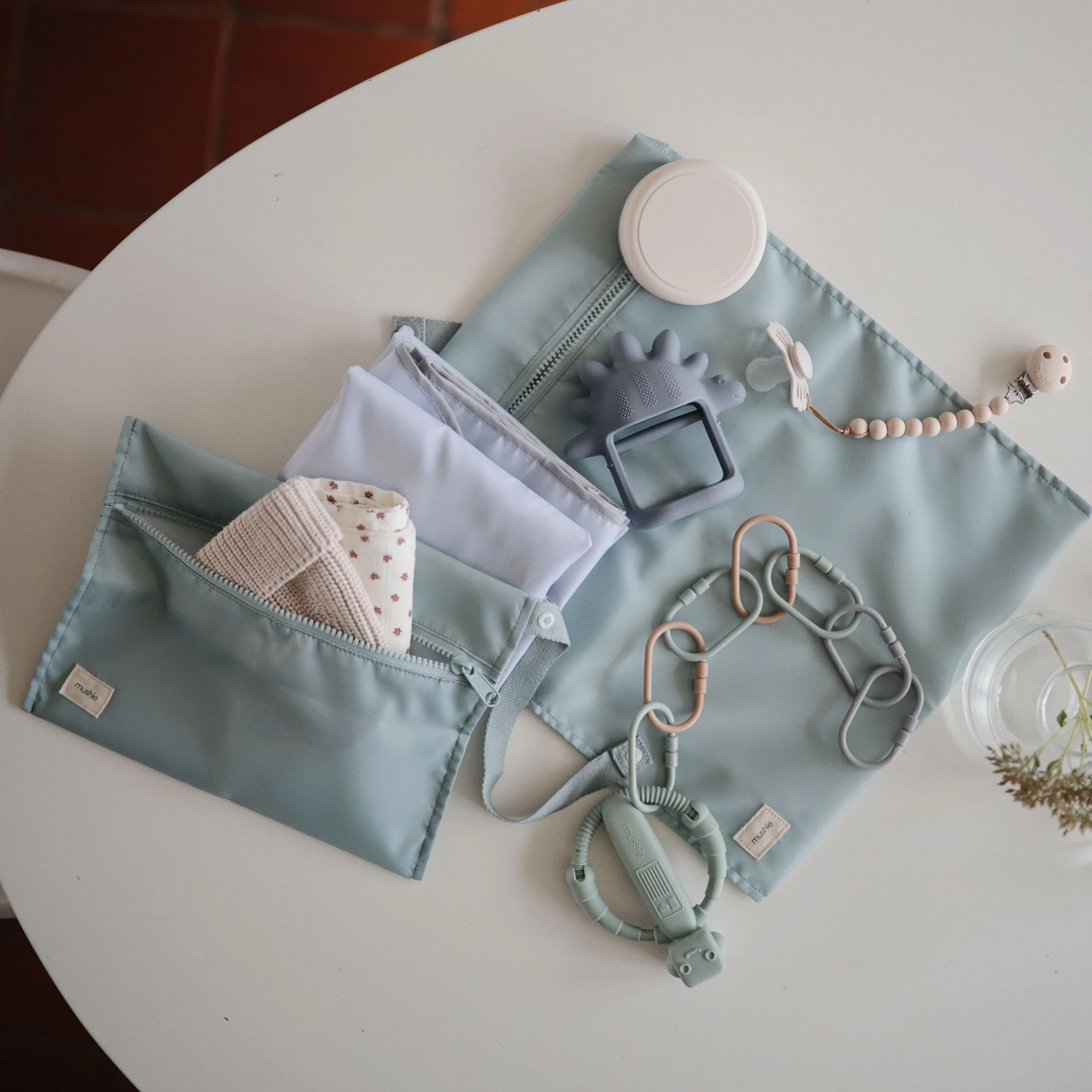 Mushie Water Resistant Wet Bag - Image 37