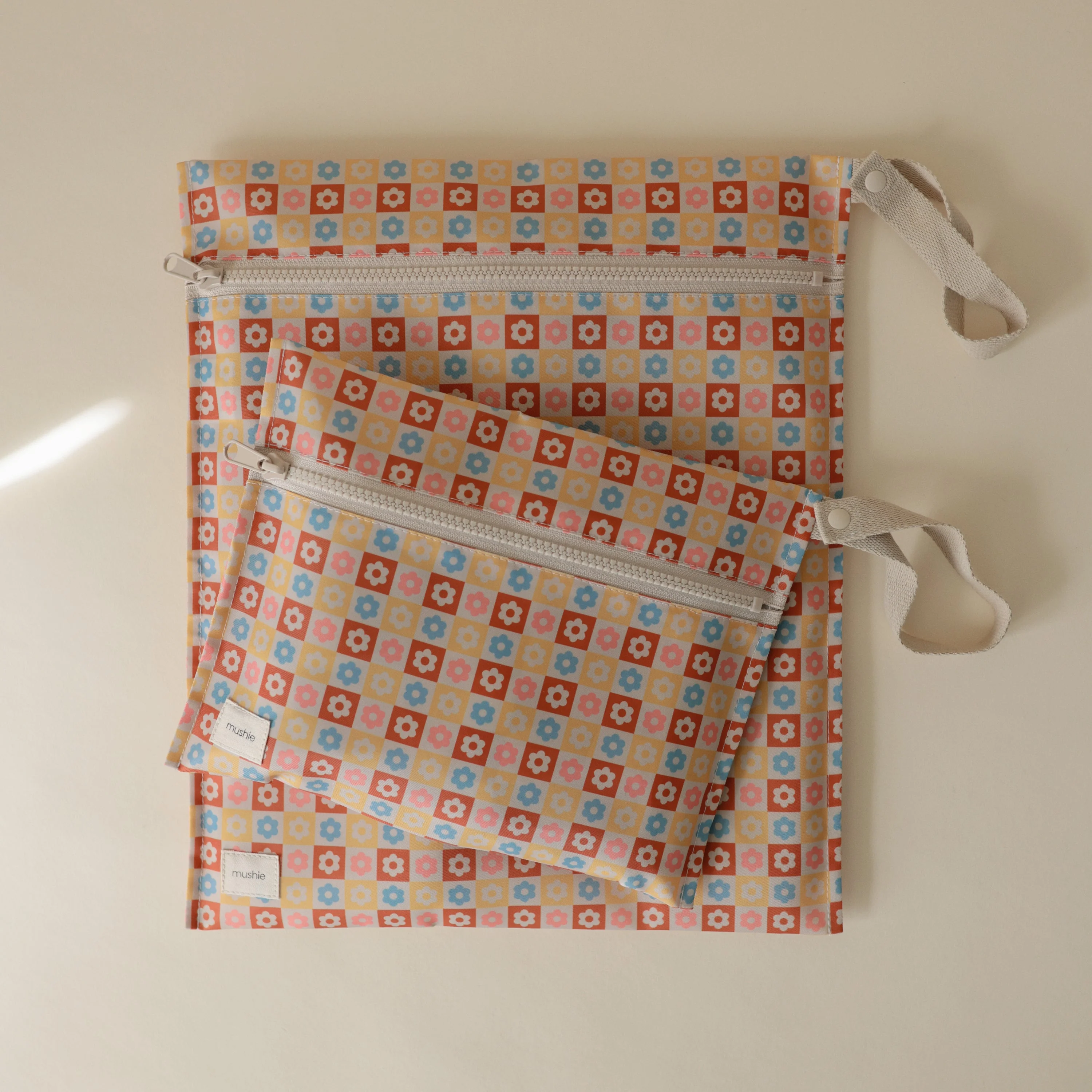 Mushie Water Resistant Wet Bag - Image 52