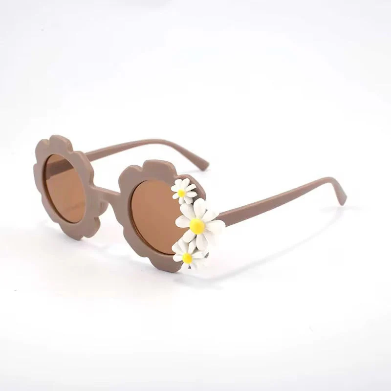 ozznekshoes  Retro Flower-Shaped Sunglasses for Kids | Daisy Bloom - Image 7