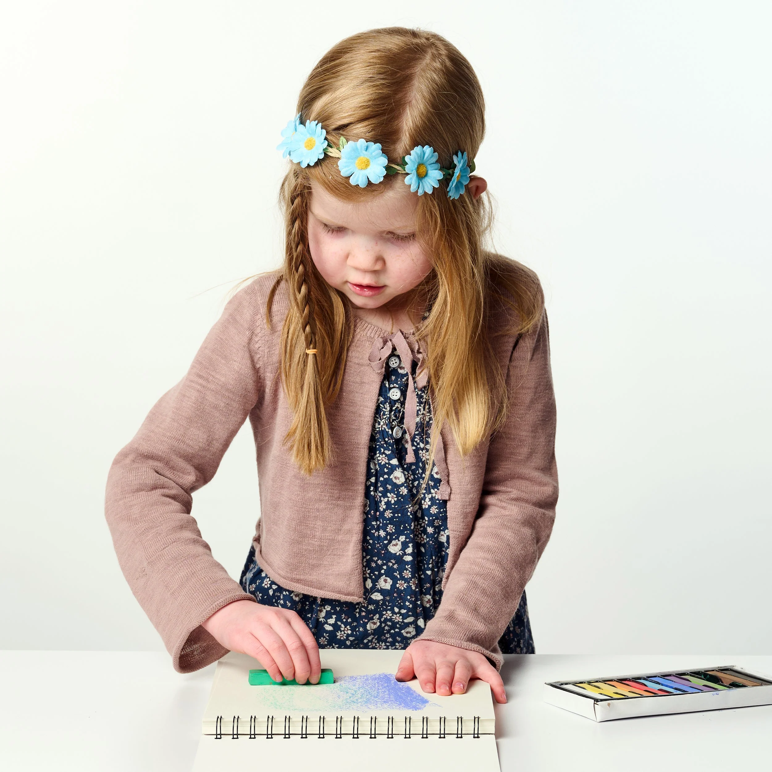 Elseware Unplug Pastel Sticks – Talc-Free Oil Pastels – 12 Vibrant Colors - Image 2