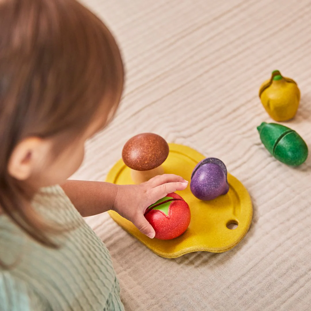 PlanToys Assorted Vegetables Set - Image 2