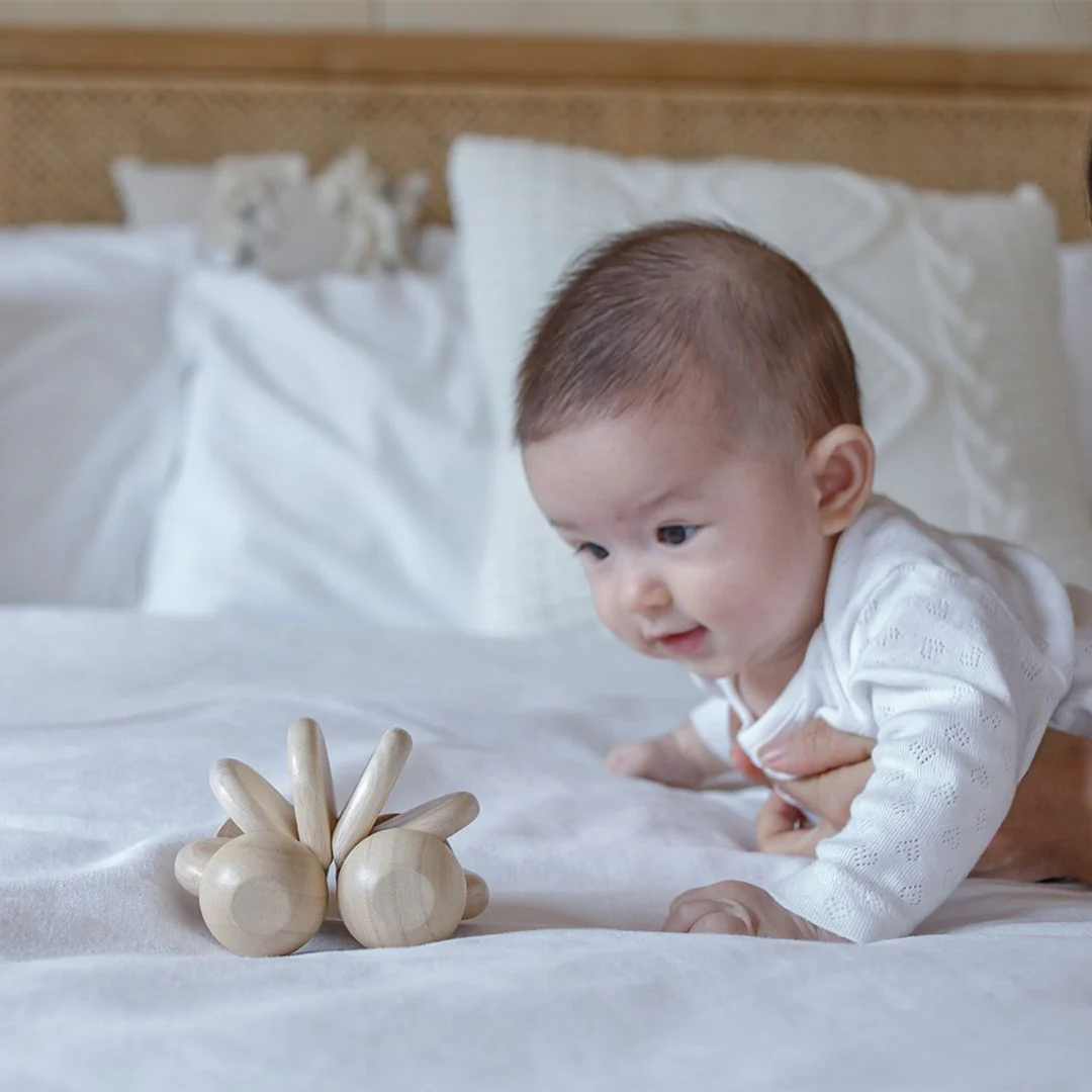 PlanToys Baby Car - Natural - Image 2