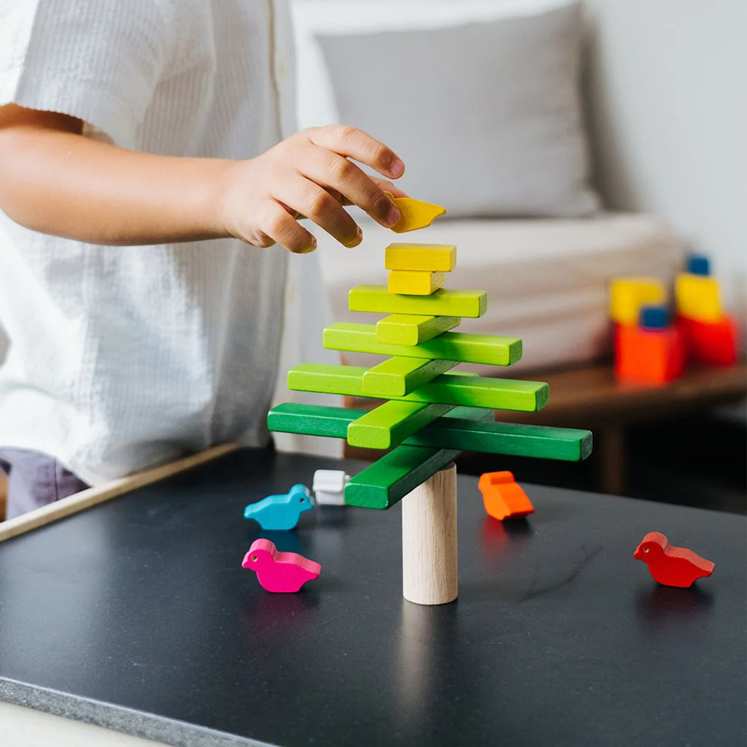 PlanToys Balancing Tree - Image 3