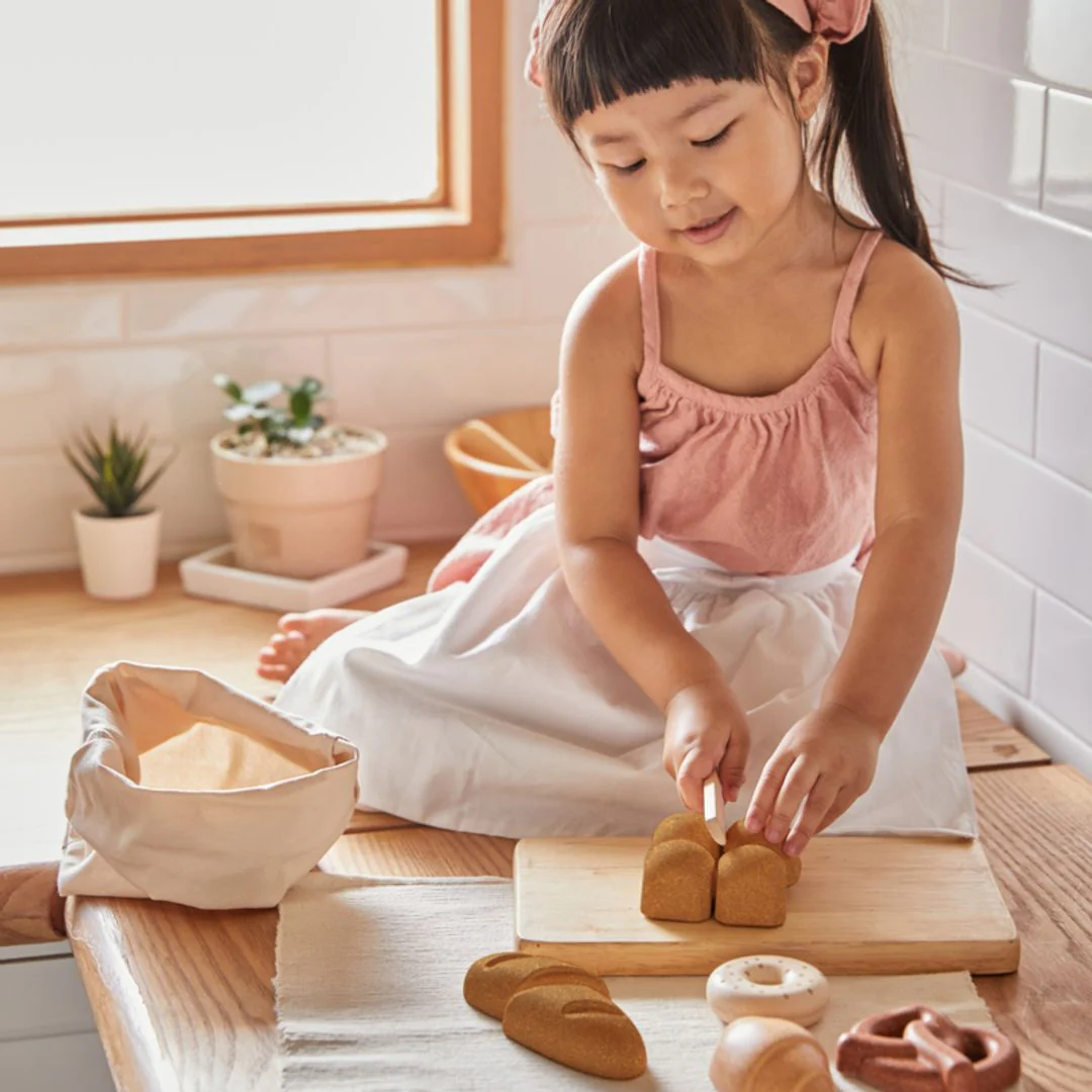 PlanToys Bread Set - Image 2