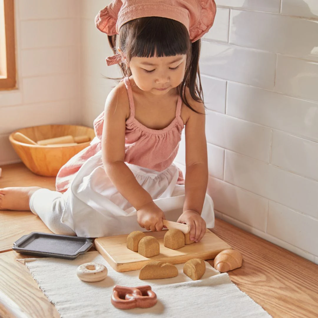 PlanToys Bread Set - Image 3
