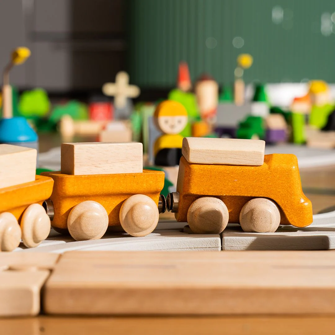 PlanToys Cargo Train - Image 3