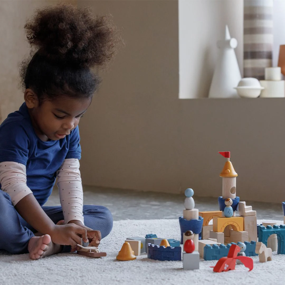 PlanToys Castle Blocks - Orchard - Image 5