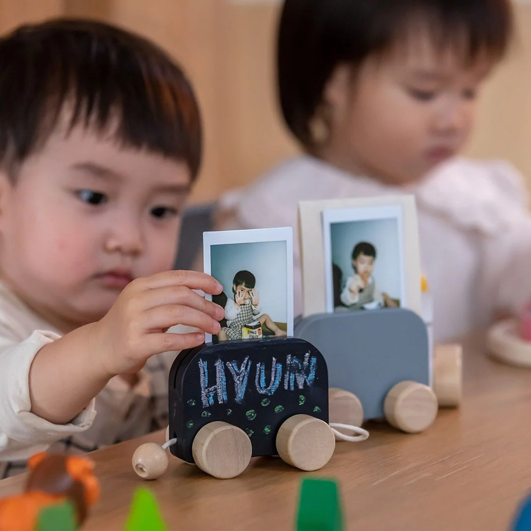 PlanToys Celebration Train - Image 5