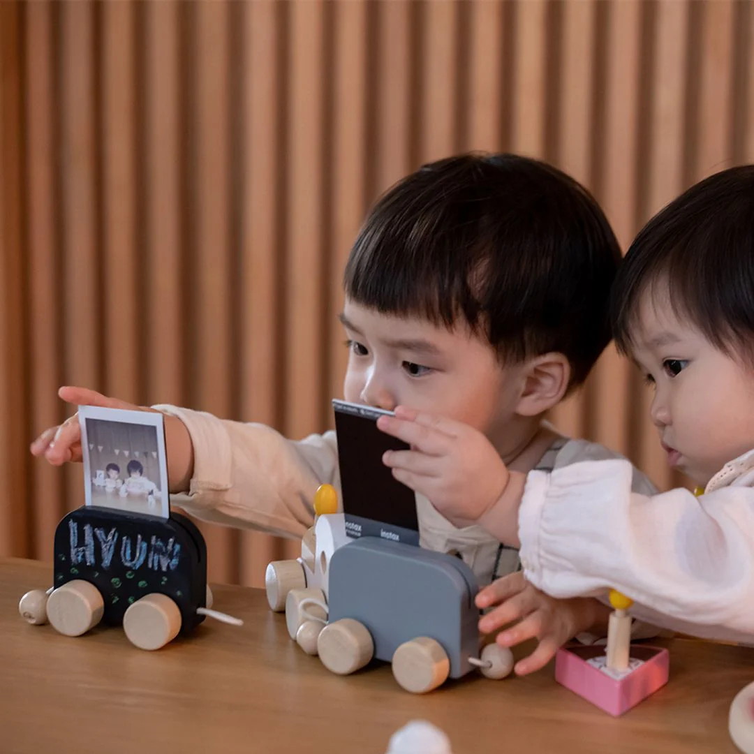 PlanToys Celebration Train - Image 6