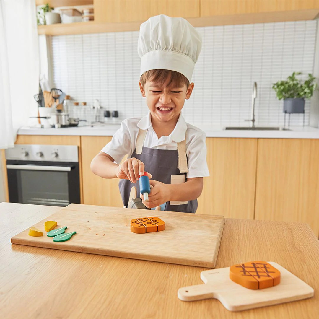 PlanToys Chef Set - Image 4