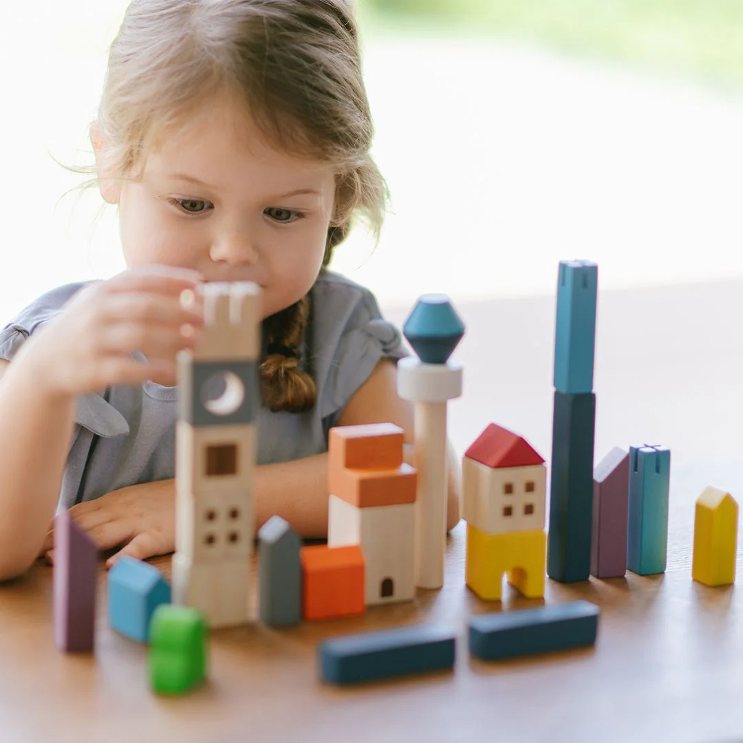 PlanToys Cityscape Blocks - Image 3