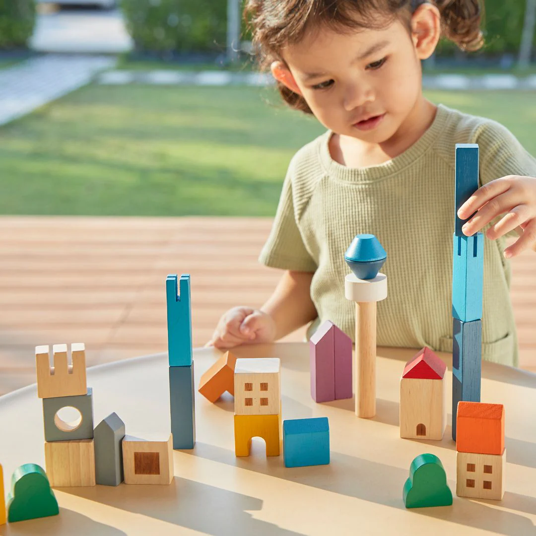 PlanToys Cityscape Blocks - Image 7