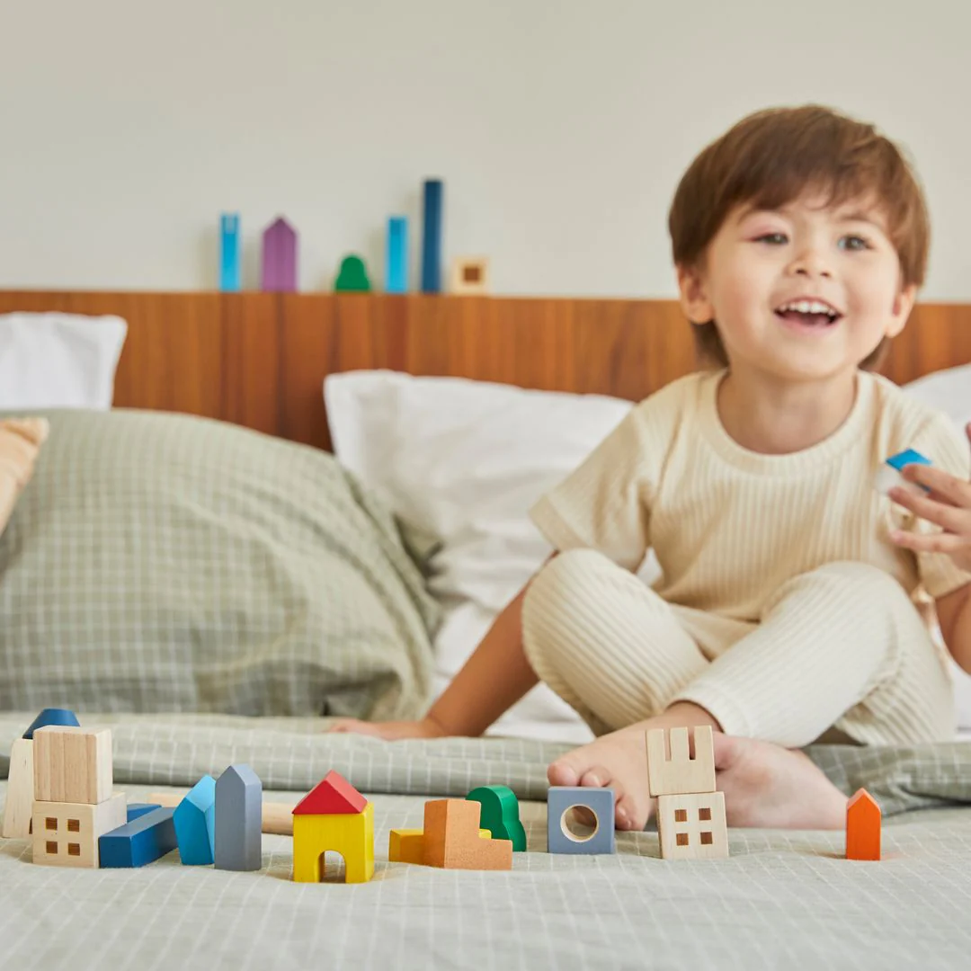PlanToys Cityscape Blocks - Image 9