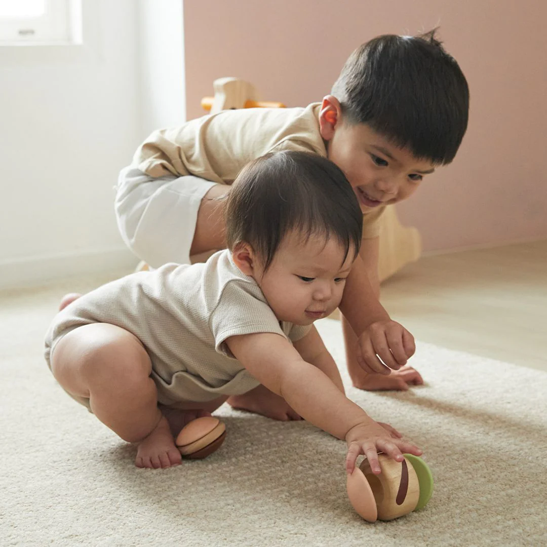PlanToys Clapping Roller - Modern Rustic - Image 4