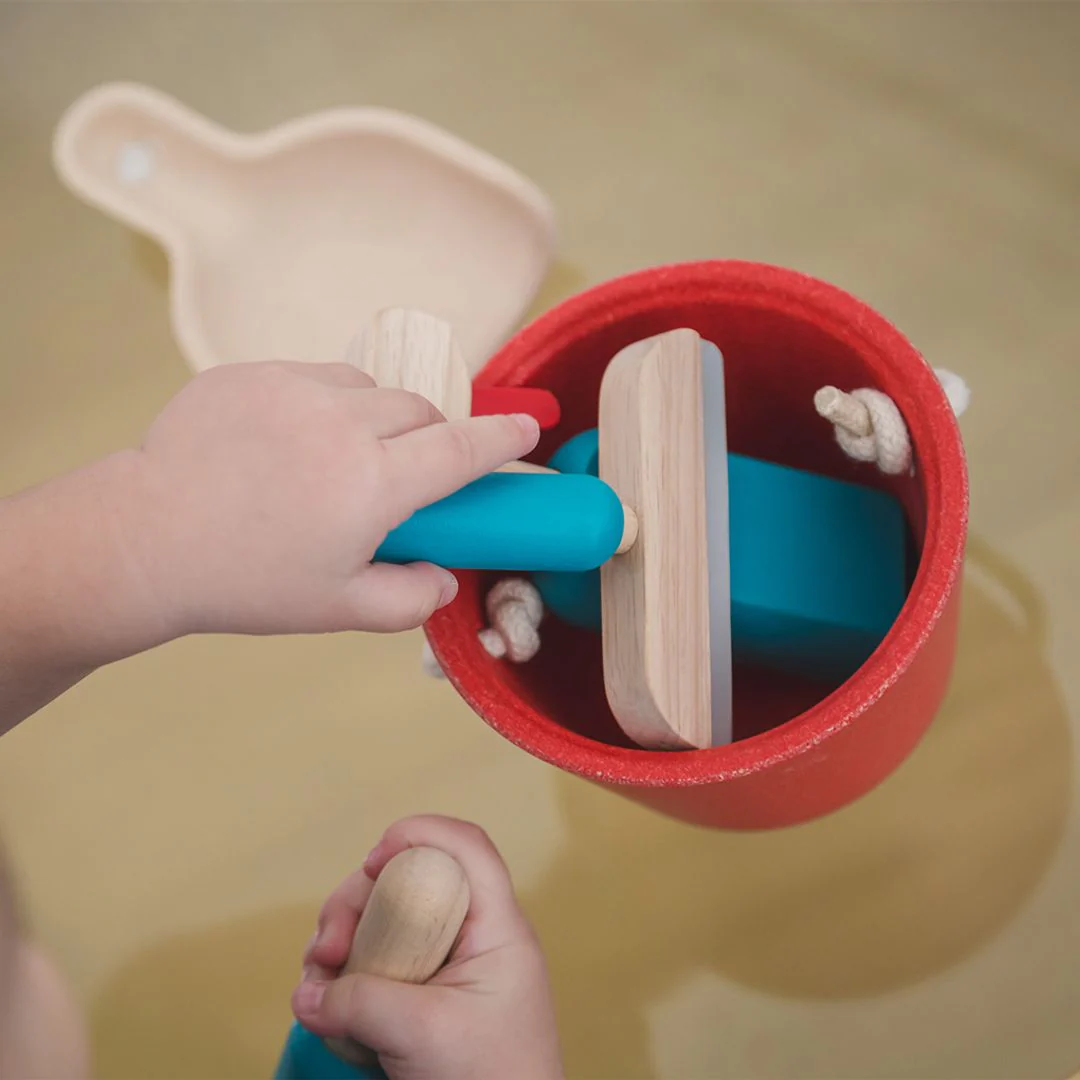 PlanToys Cleaning Set - Image 6