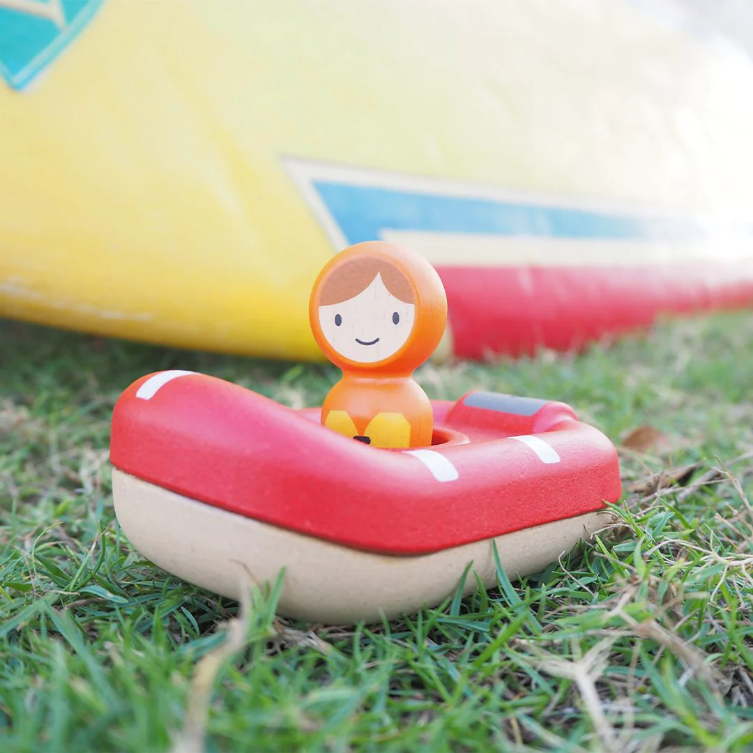 PlanToys Coast Guard Boat - Image 2