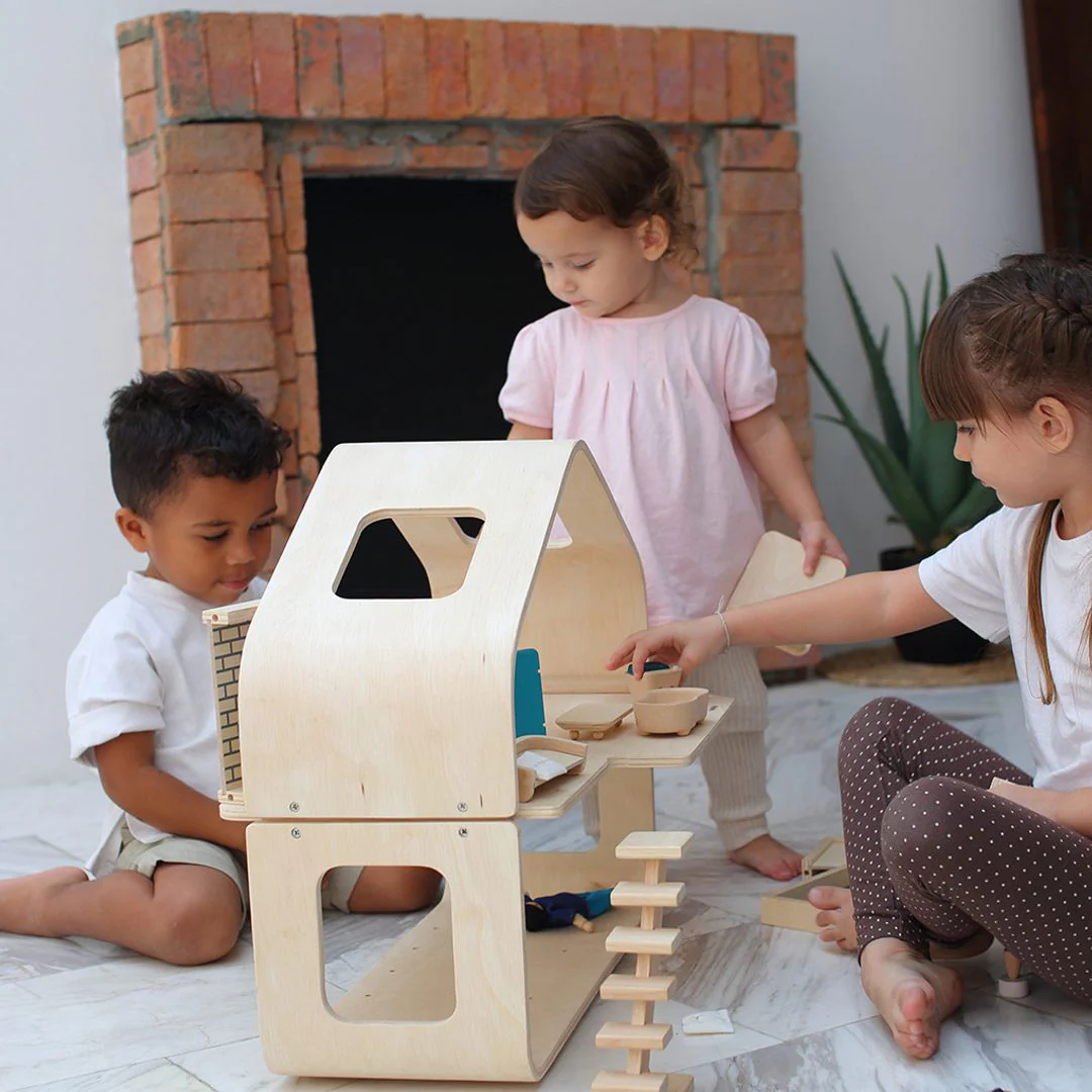 PlanToys Contemporary Dollhouse - Image 4