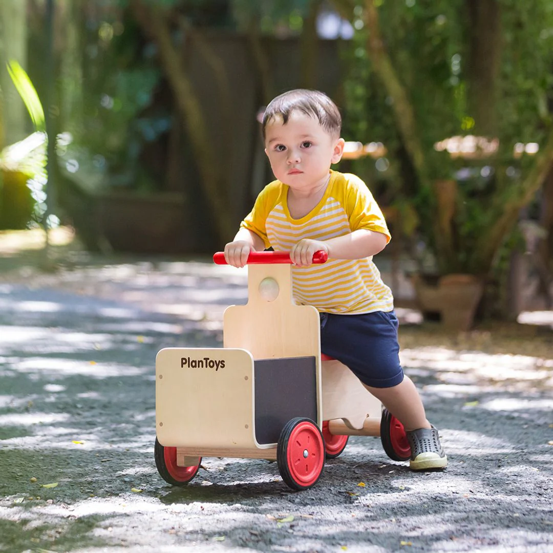 PlanToys Delivery Bike - Image 3