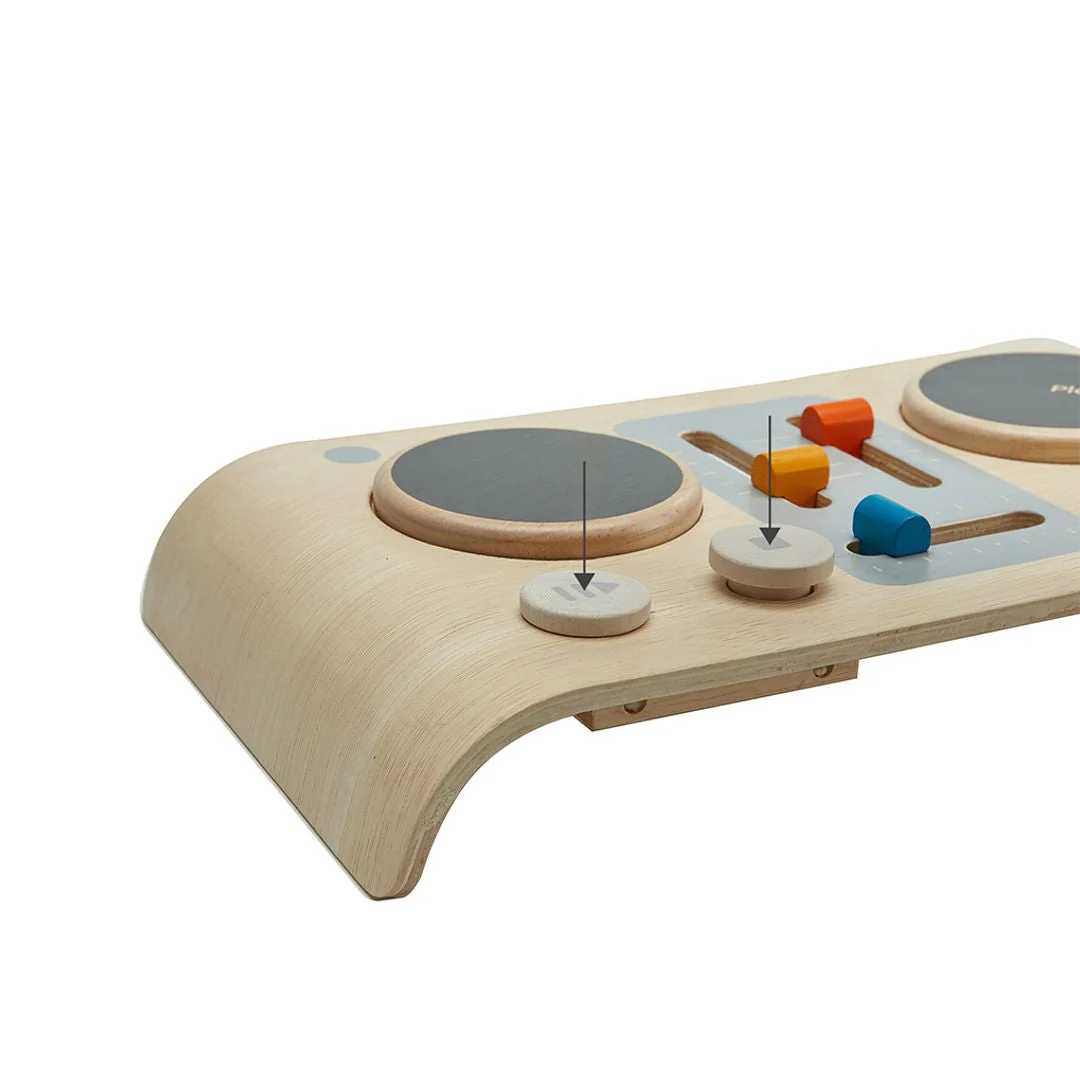 PlanToys DJ Mixer Board - Image 7