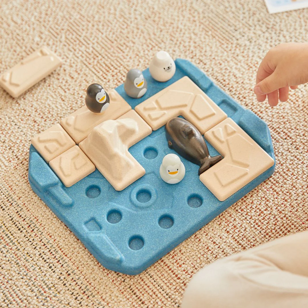PlanToys Finding Penguin Game - Image 2