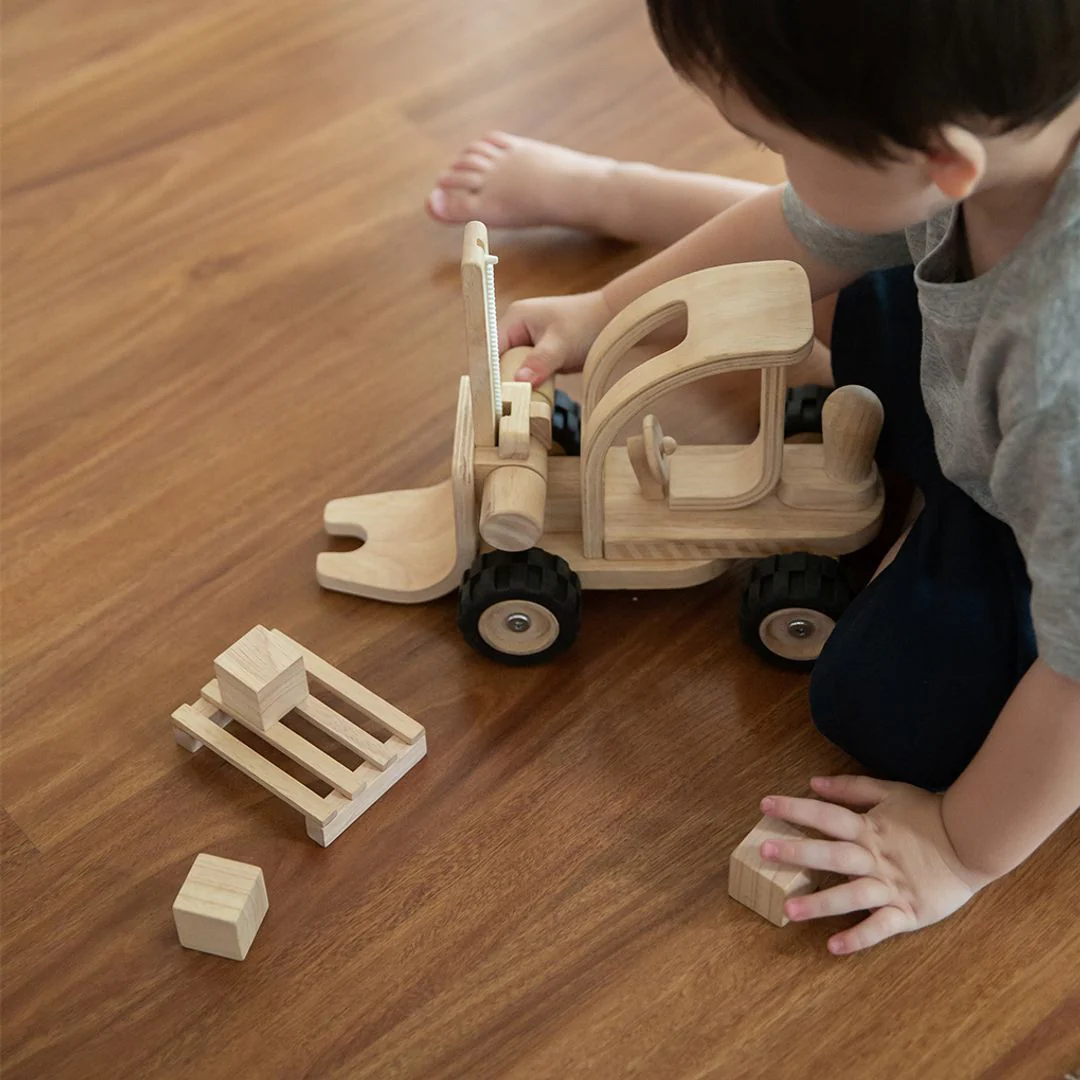 PlanToys Forklift - Image 4