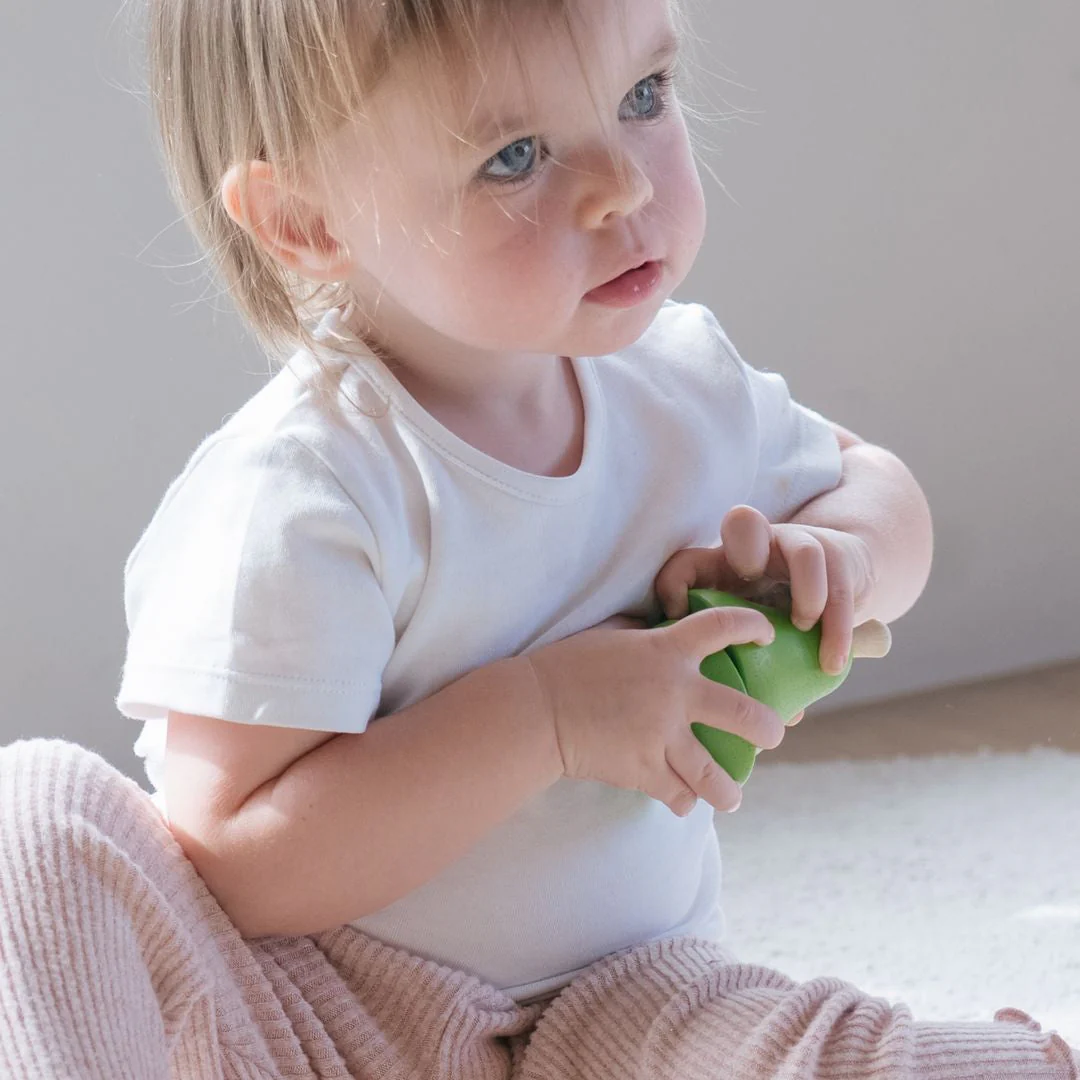 PlanToys Fruit & Vegetable Play Set - Image 3