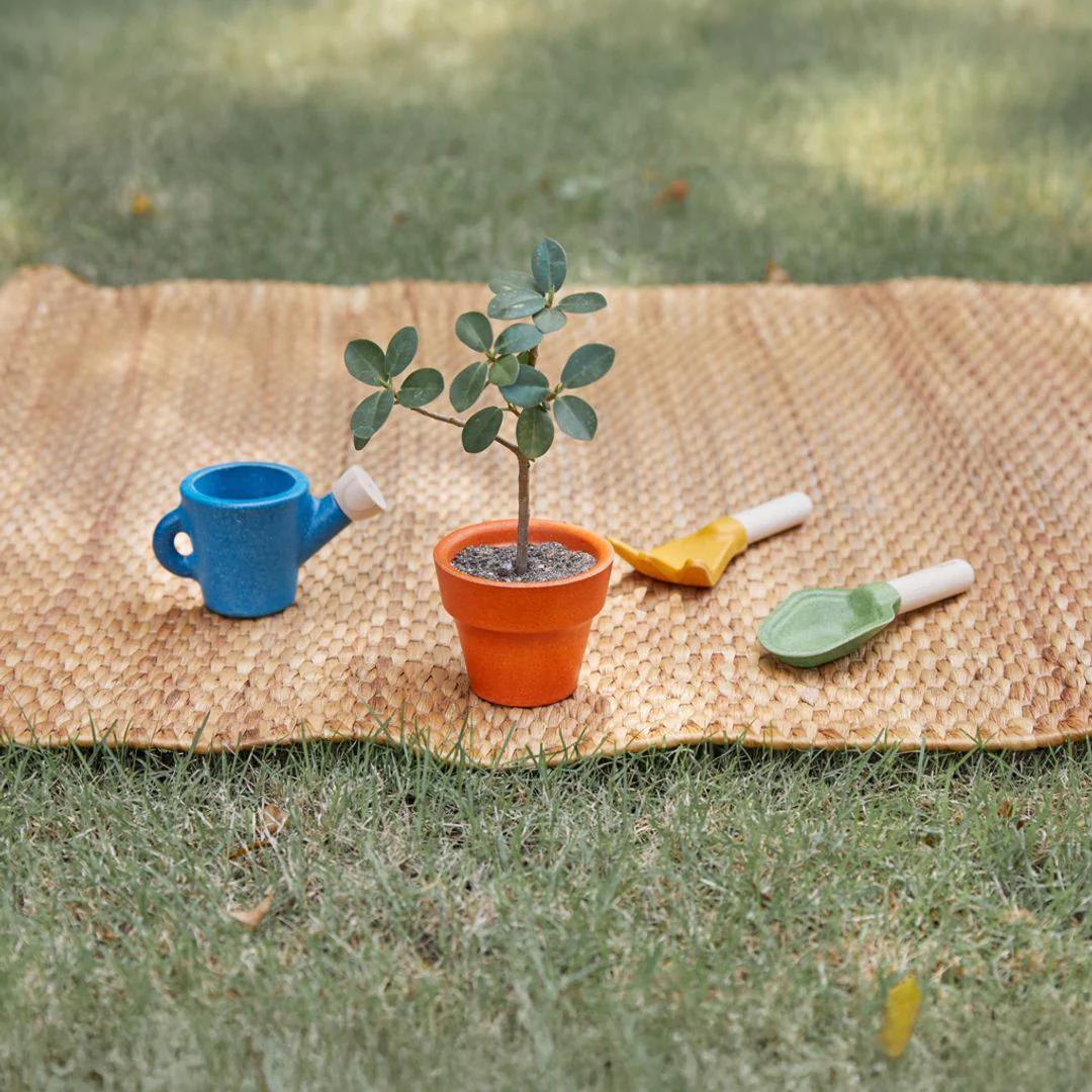 PlanToys Gardening Set - Image 2