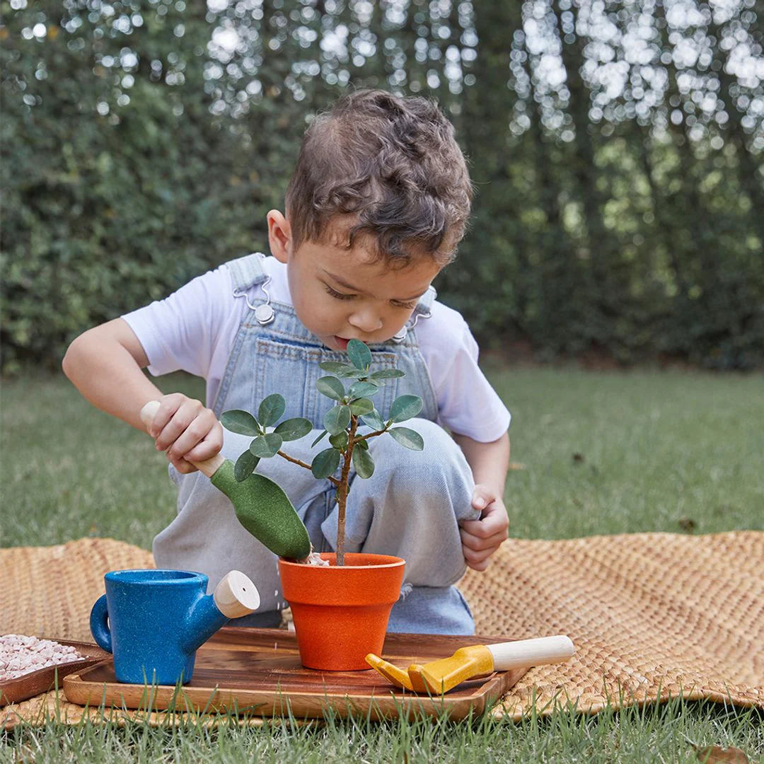 PlanToys Gardening Set - Image 3