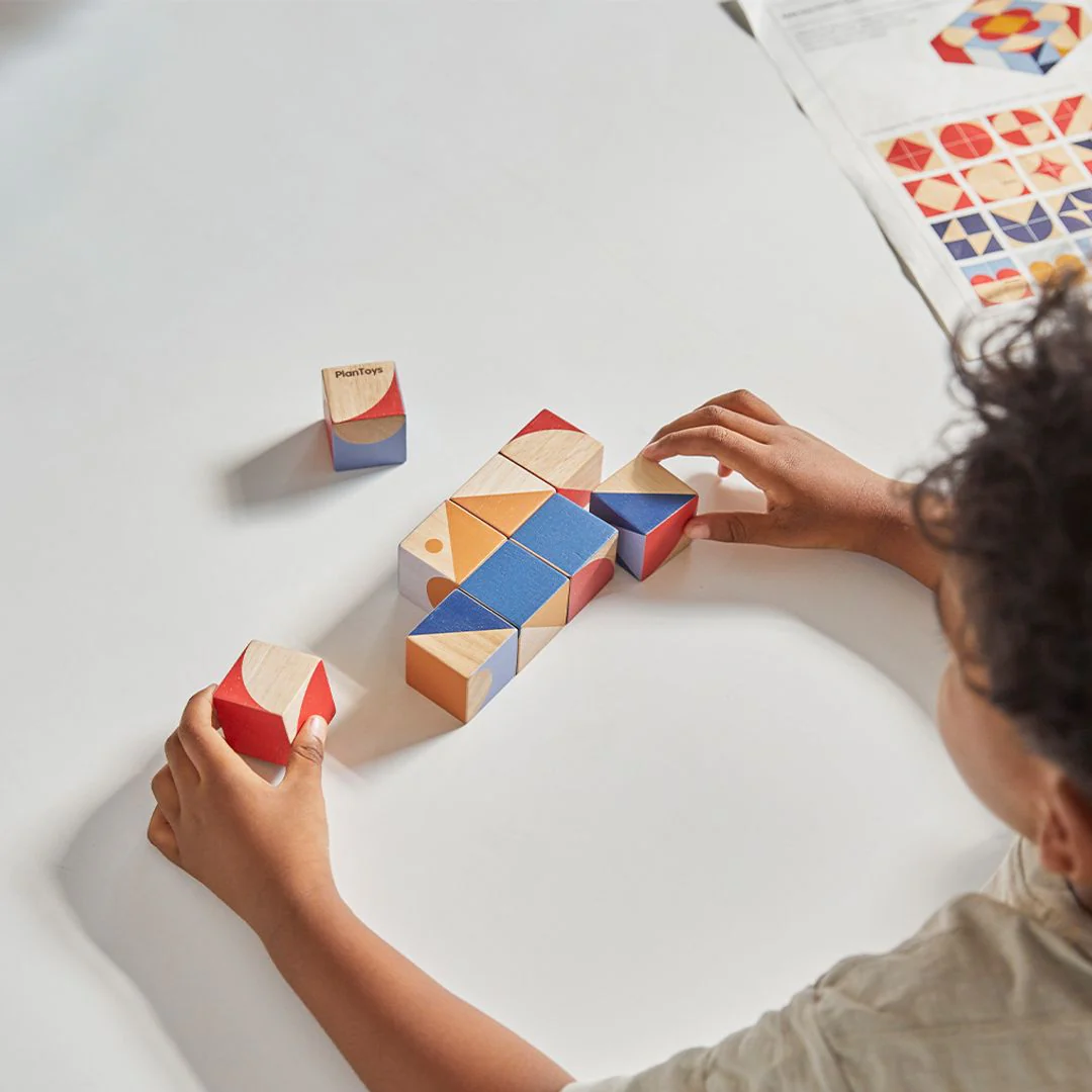 PlanToys Geo Pattern Cubes - Image 3